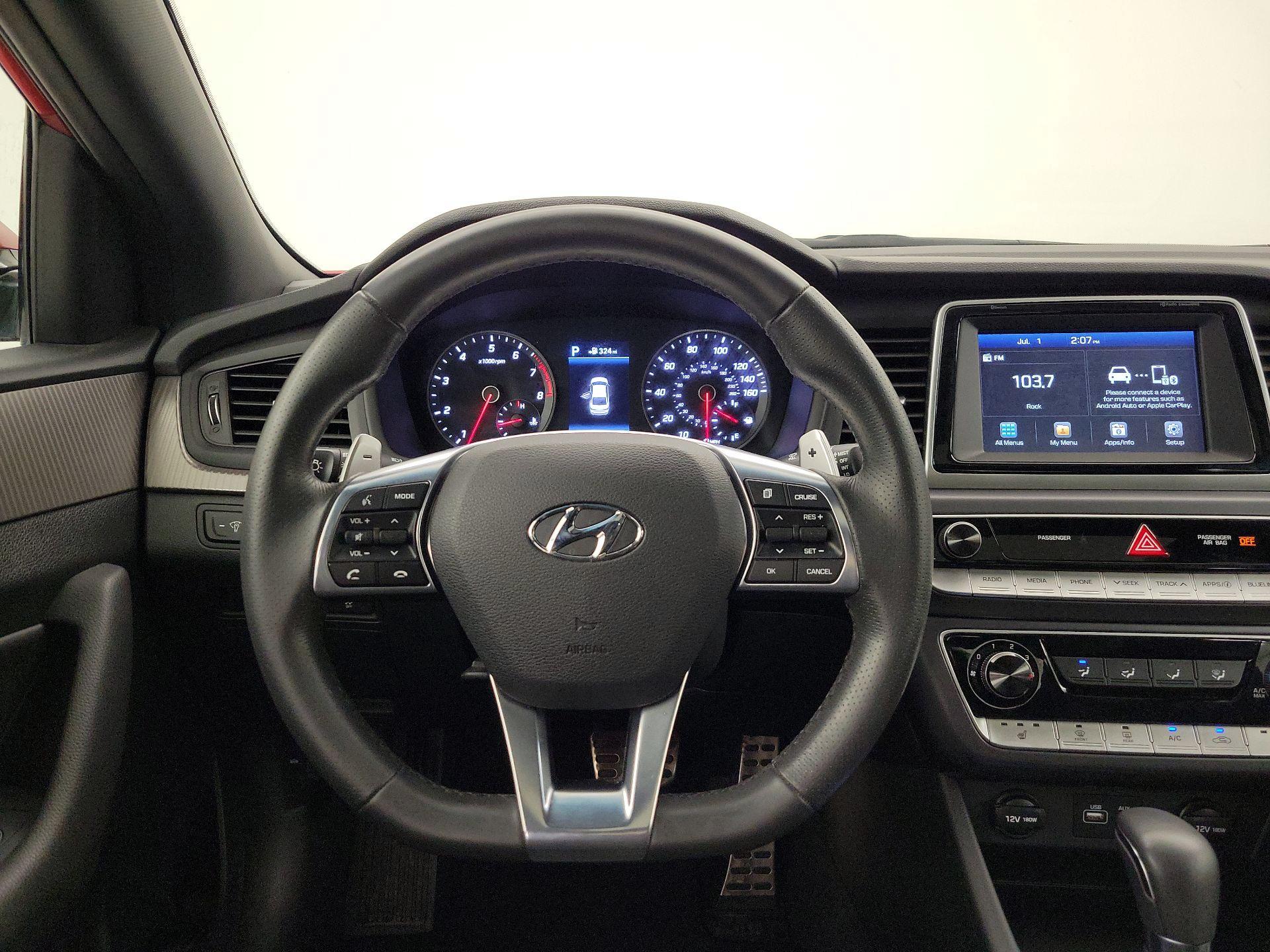Thumbnail: 2018 Hyundai Sonata - 10