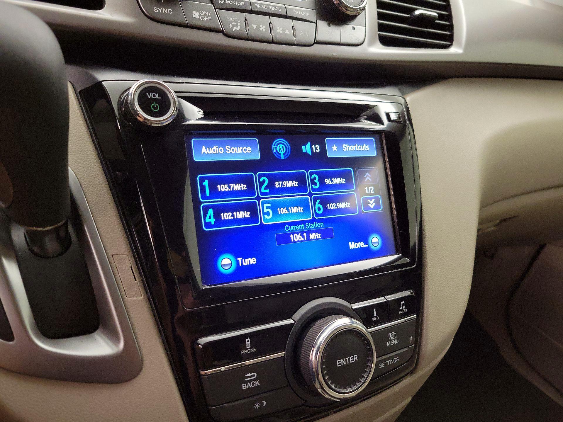 Thumbnail: 2016 Honda Odyssey - 15