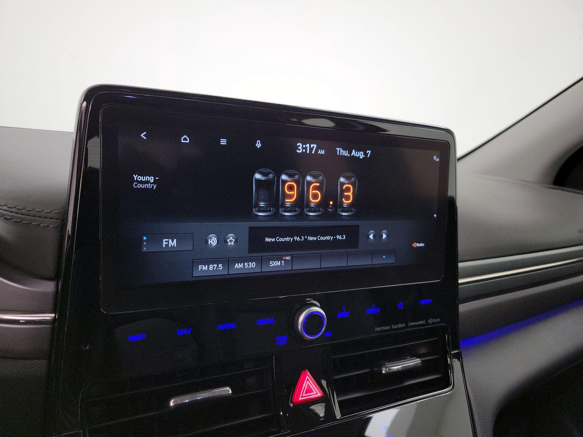 Thumbnail: 2021 Hyundai Ioniq - 16