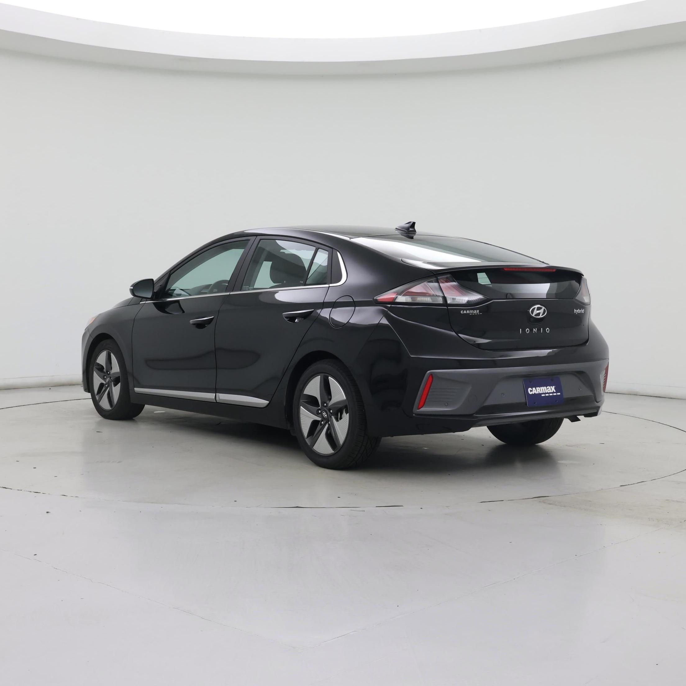 Thumbnail: 2021 Hyundai Ioniq - 2