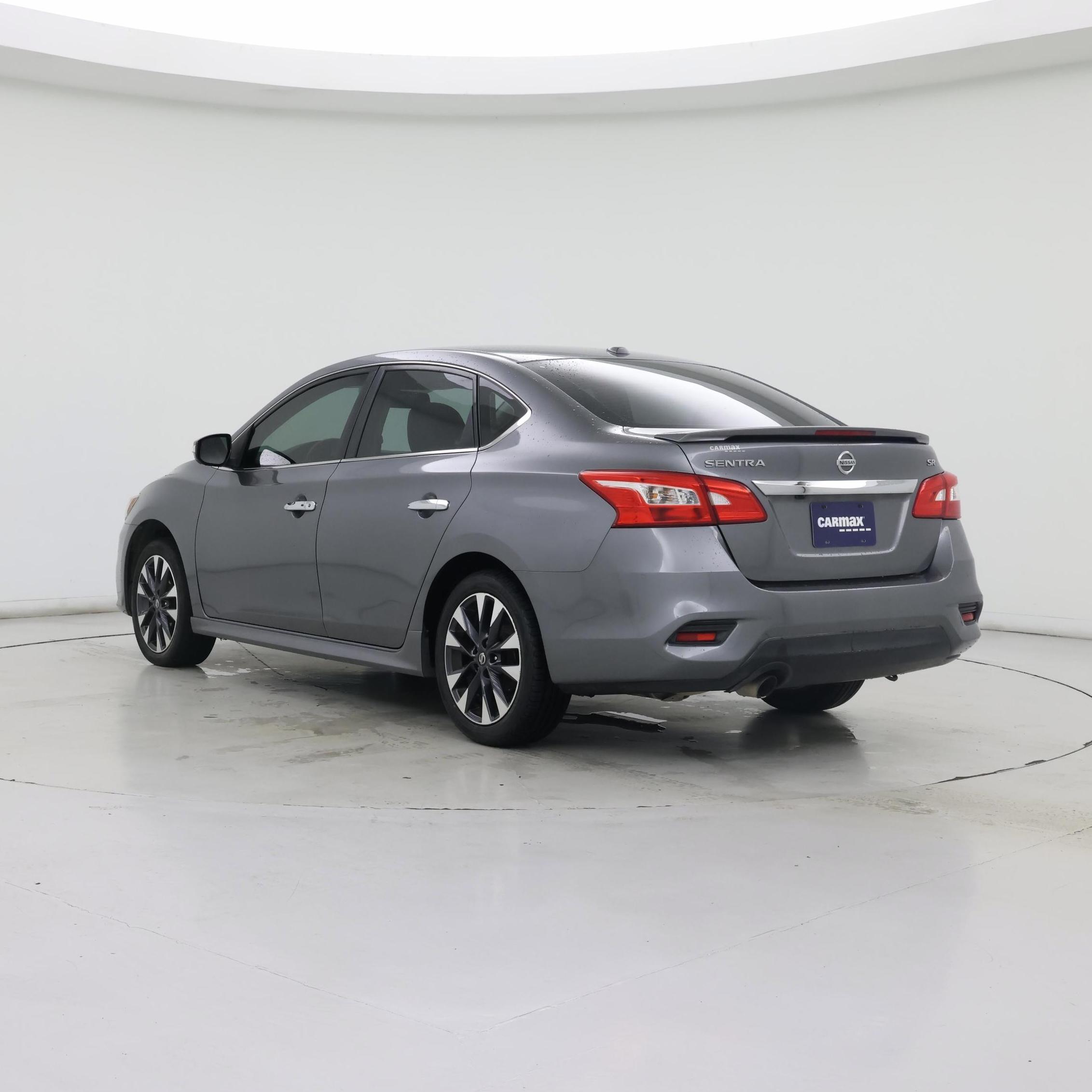 Thumbnail: 2017 Nissan Sentra - 2