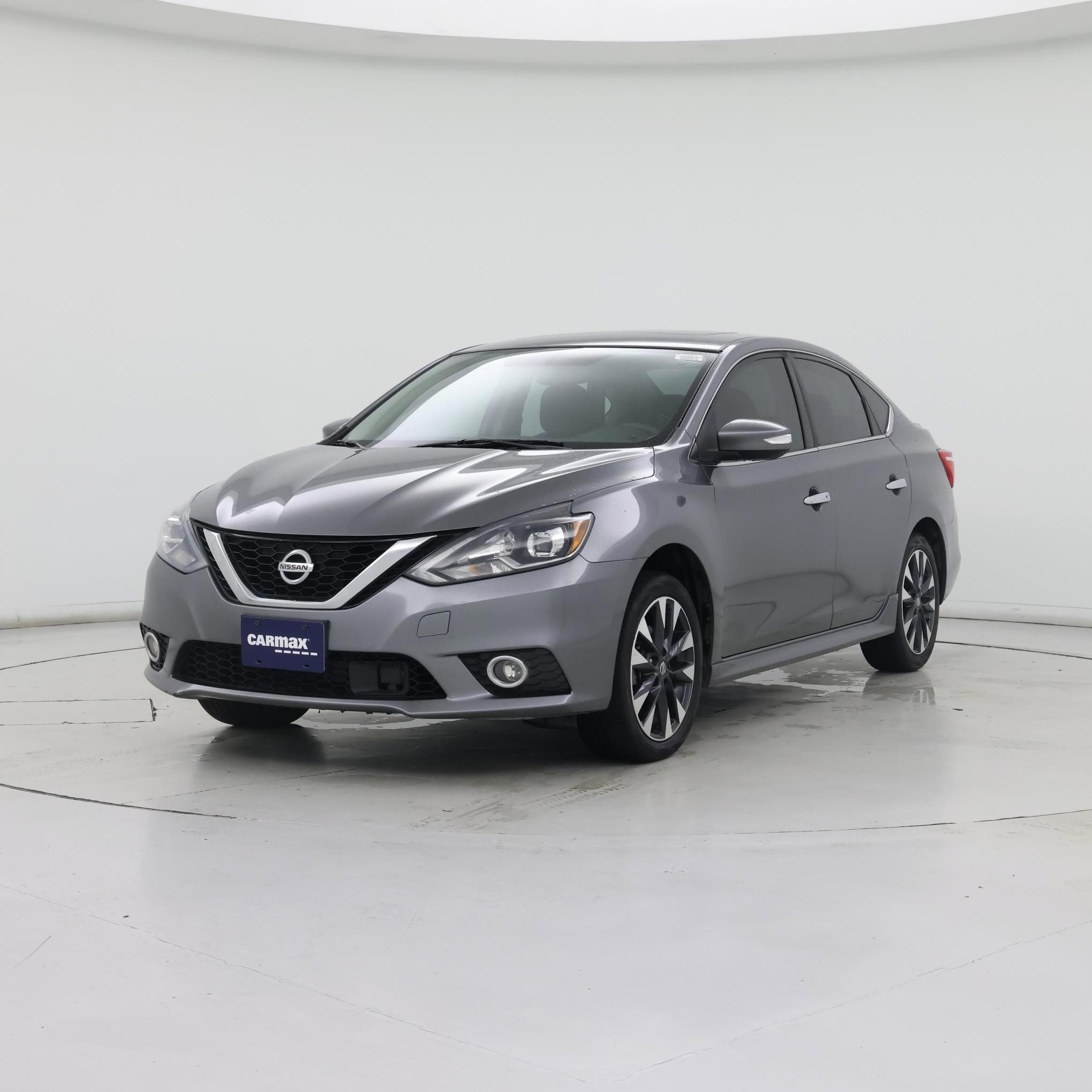 Thumbnail: 2017 Nissan Sentra - 4