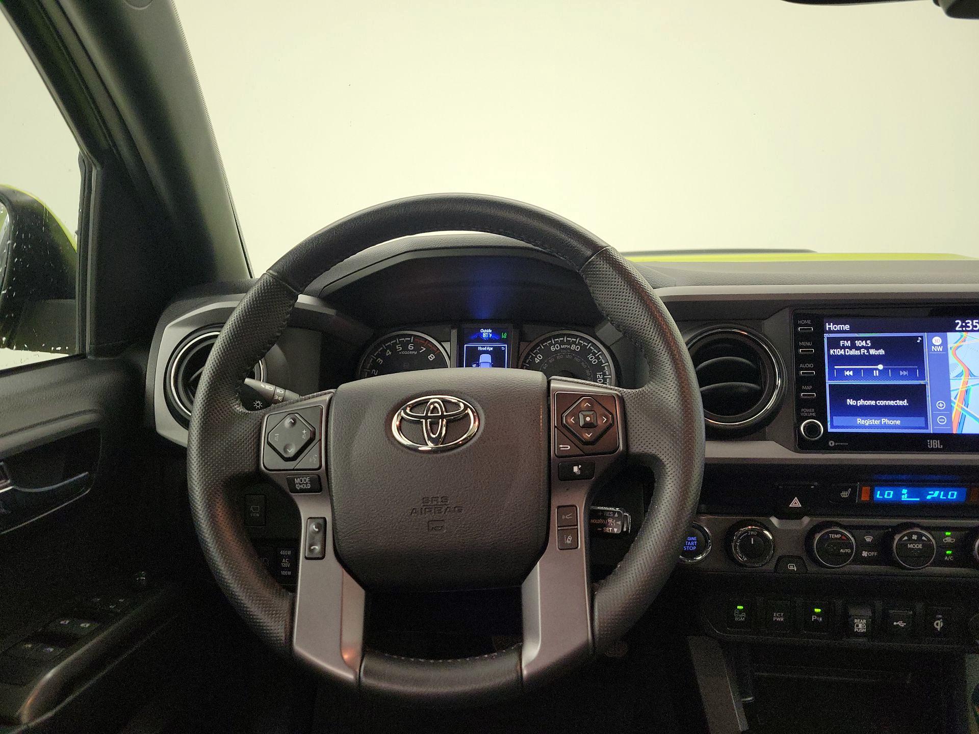 Thumbnail: 2022 Toyota Tacoma - 10