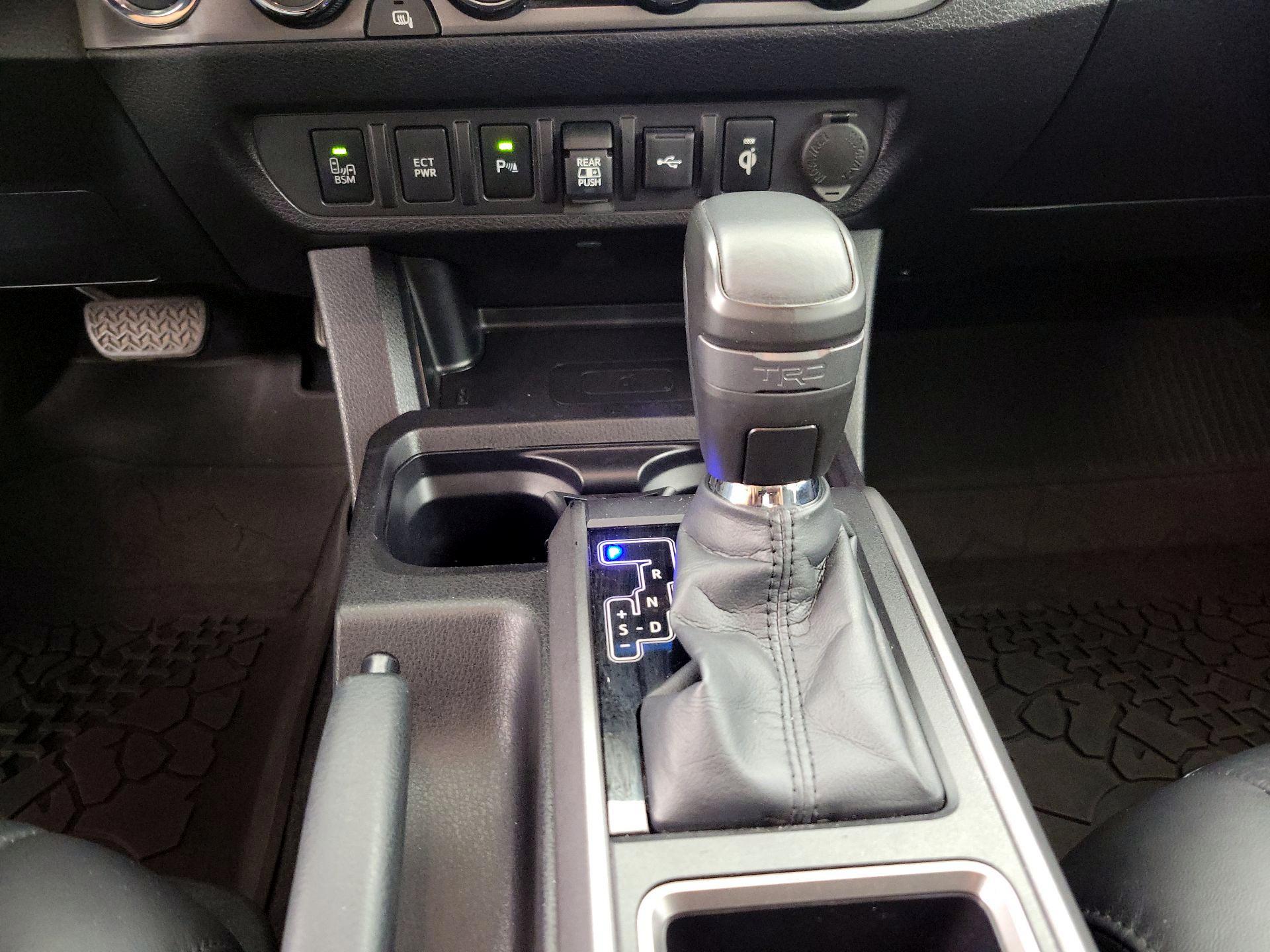 Thumbnail: 2022 Toyota Tacoma - 17