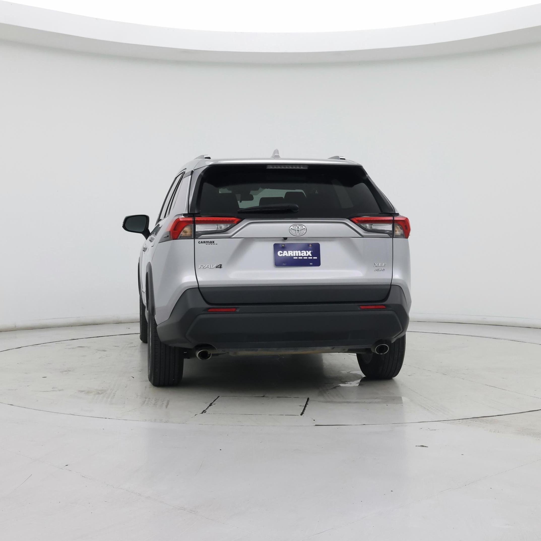 Thumbnail: 2021 Toyota RAV4 - 6