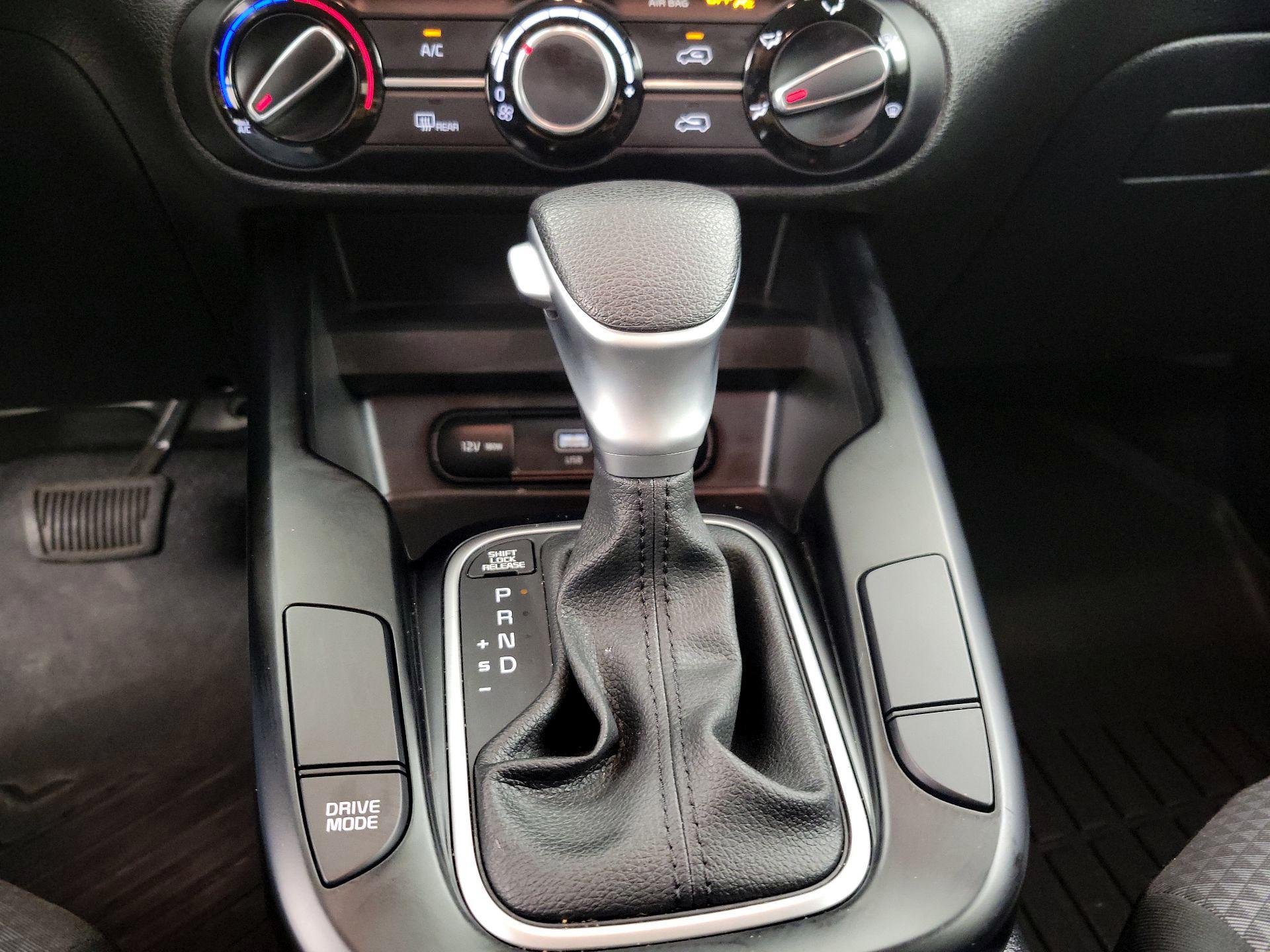 Thumbnail: 2025 Kia Soul - 17