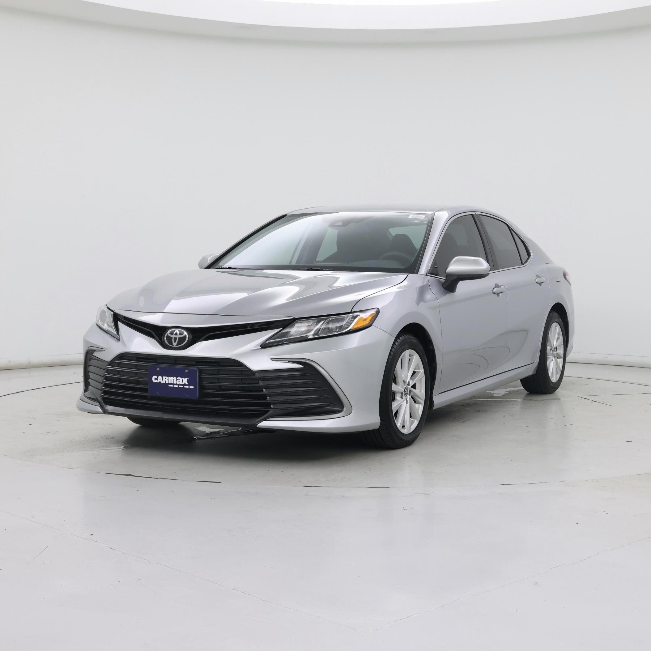 Thumbnail: 2021 Toyota Camry - 4