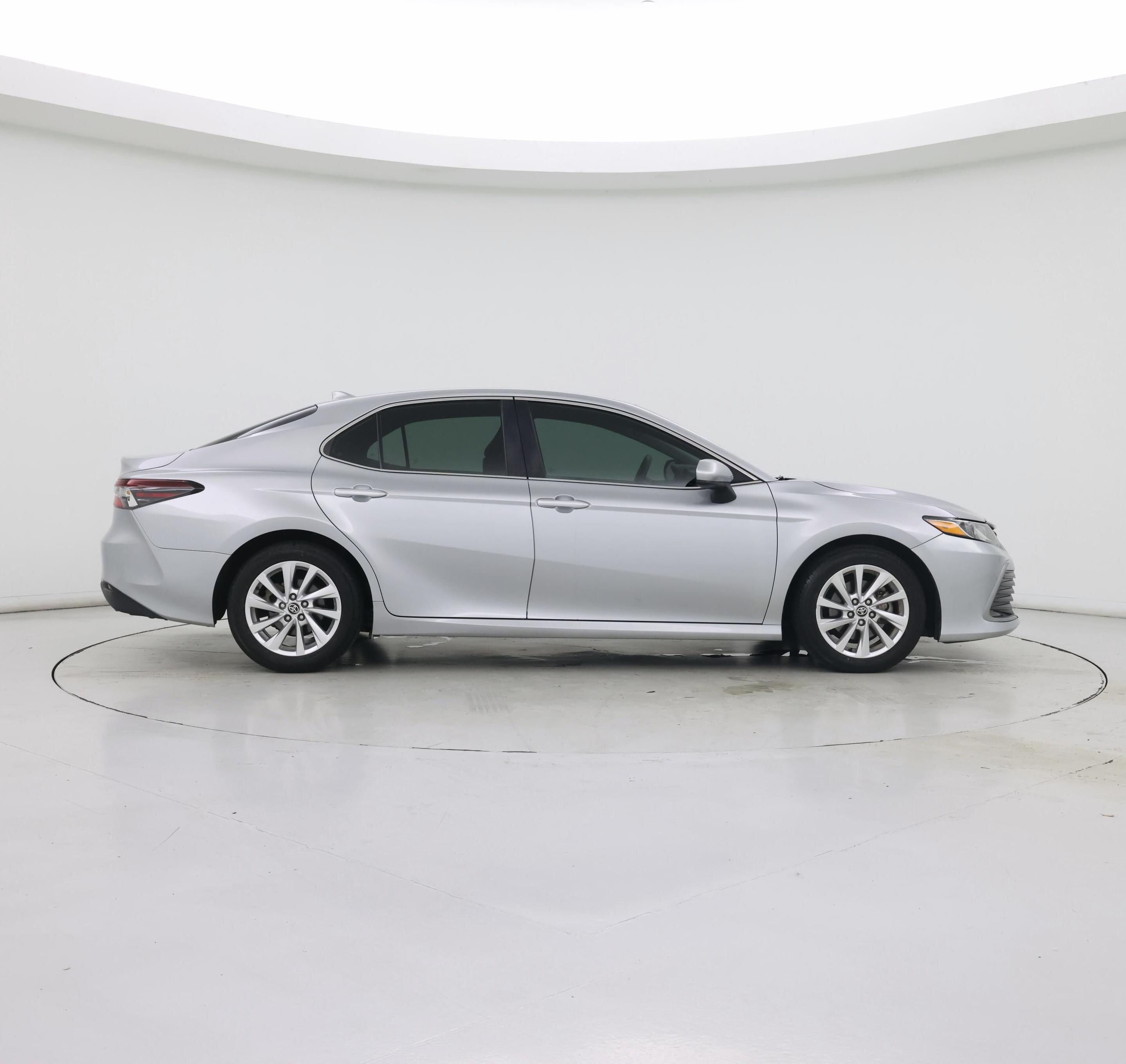 Thumbnail: 2021 Toyota Camry - 7