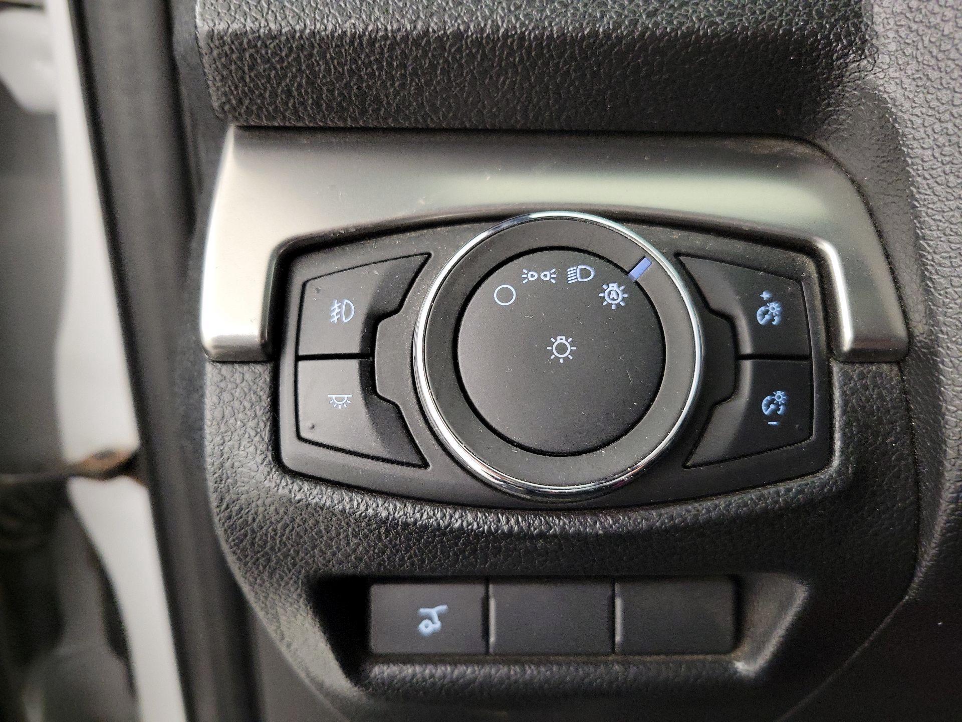 Thumbnail: 2018 Ford Explorer - 13