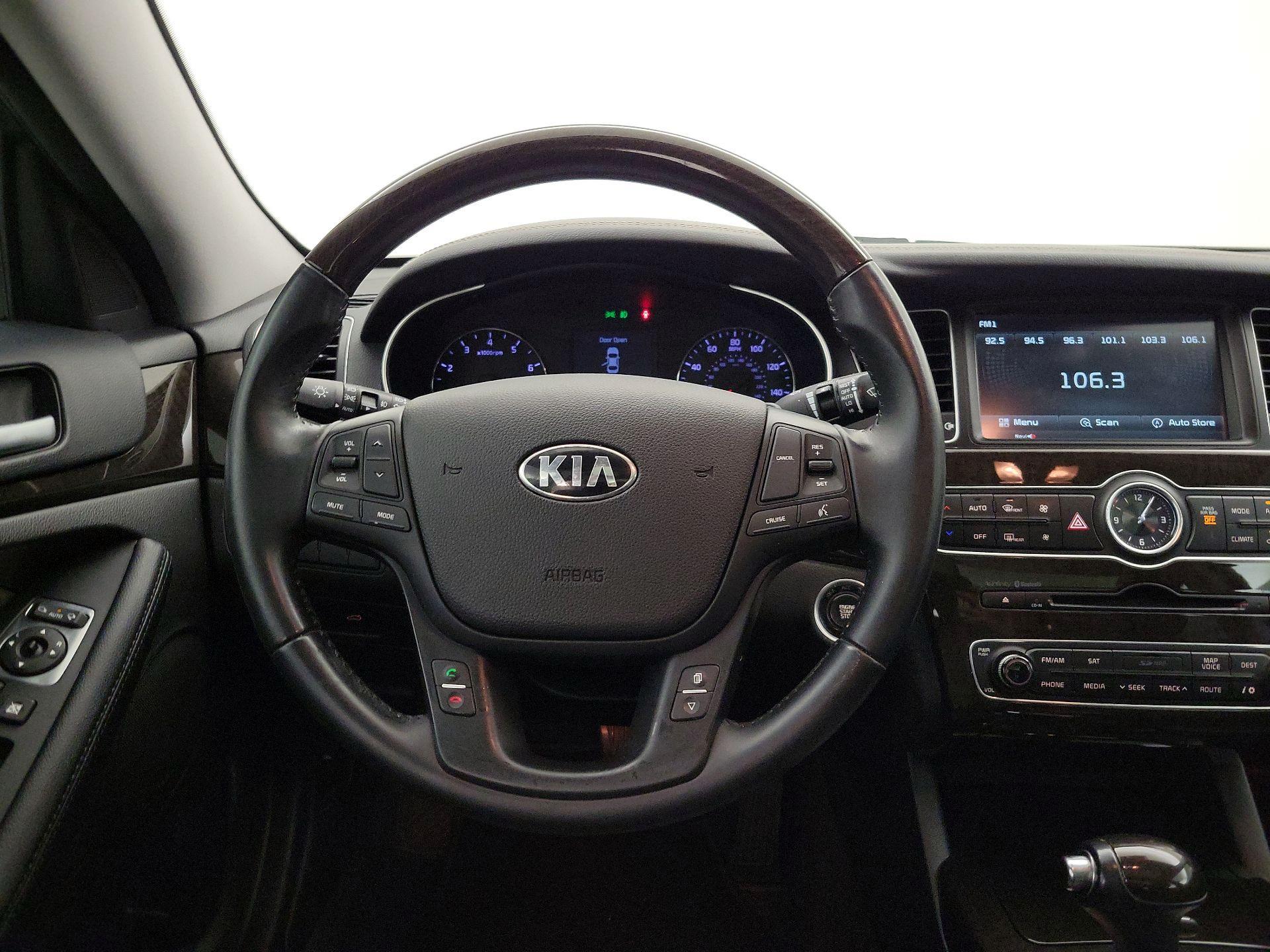 Thumbnail: 2016 Kia Cadenza - 10