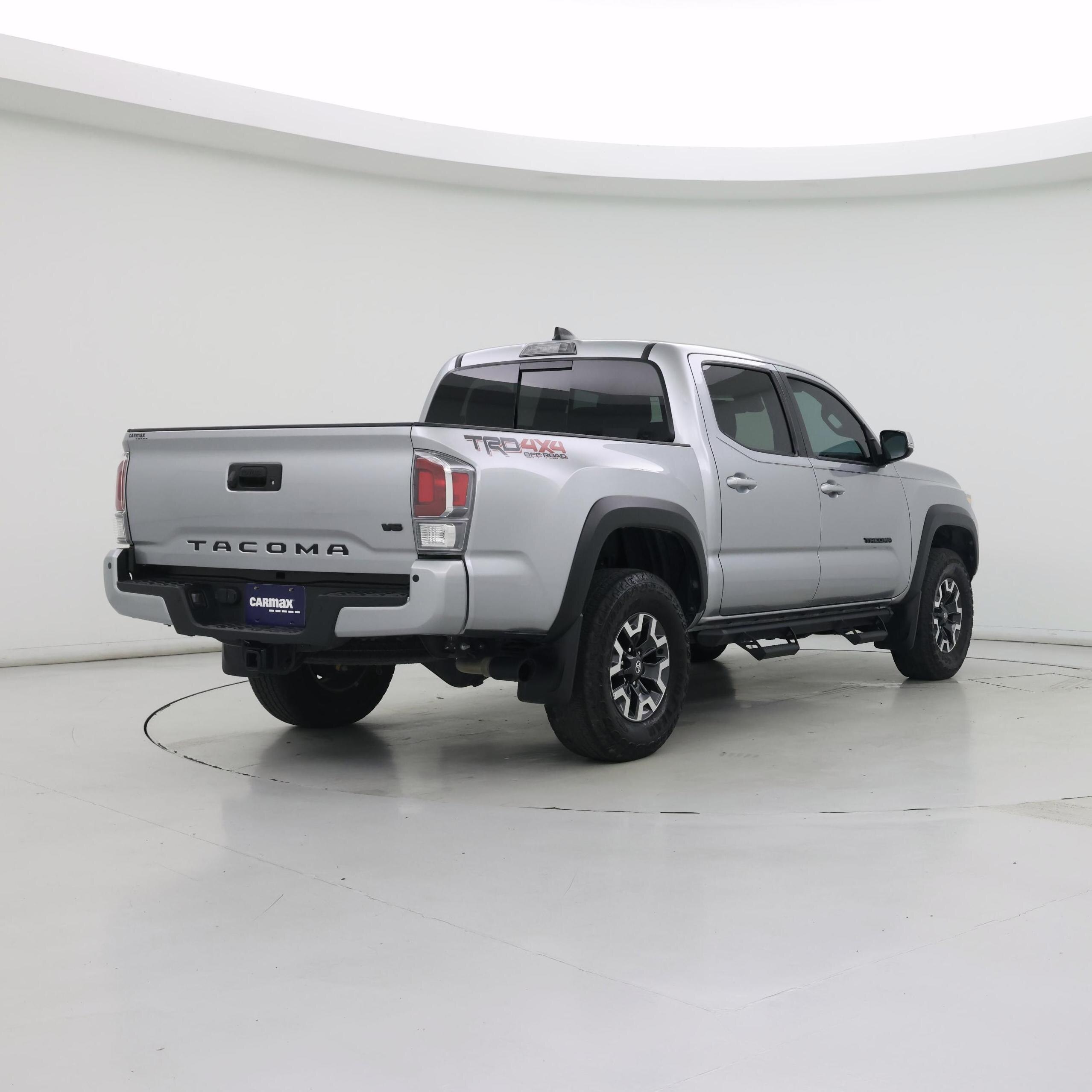 Thumbnail: 2023 Toyota Tacoma - 8