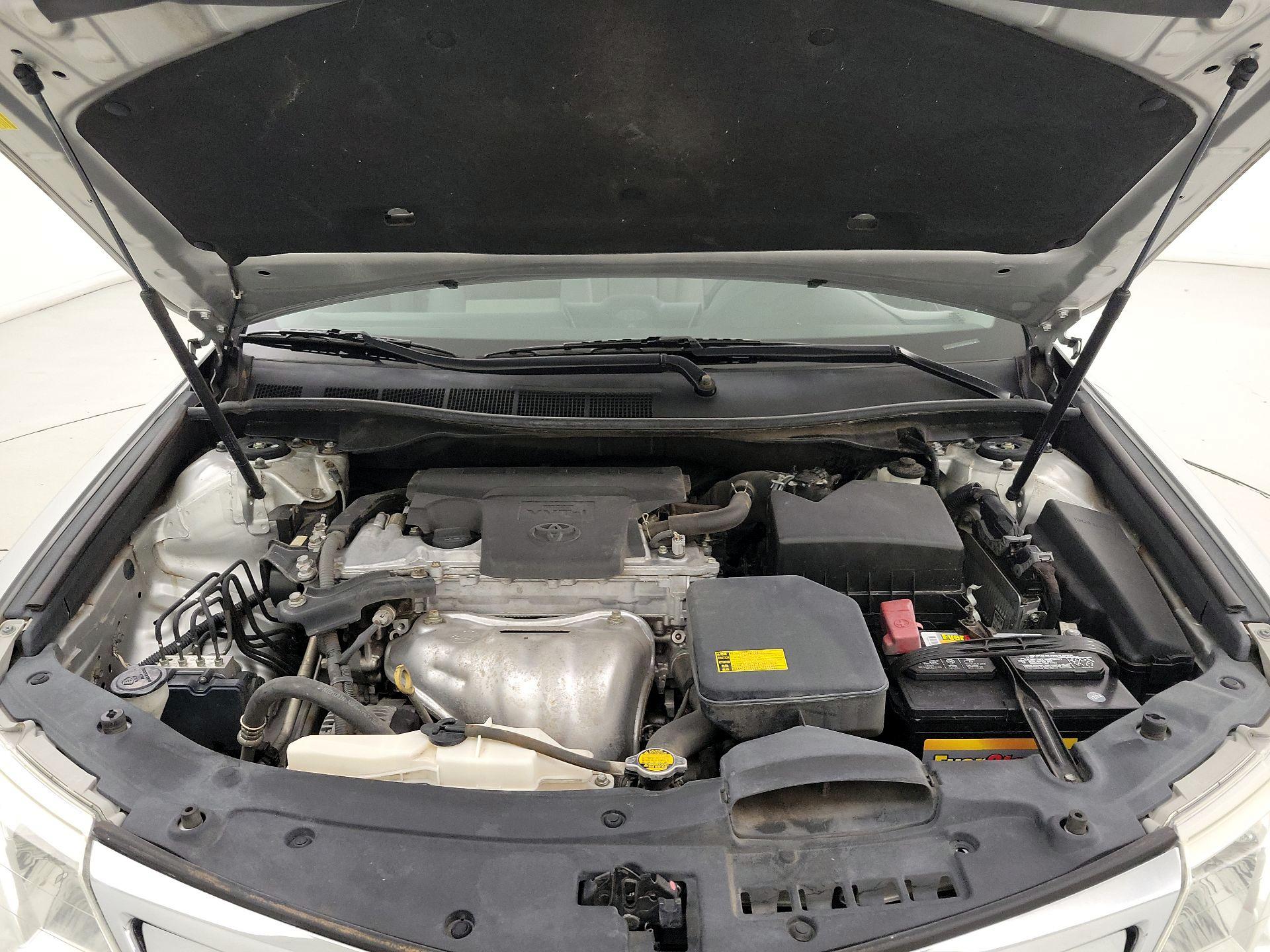 Thumbnail: 2014 Toyota Camry - 19