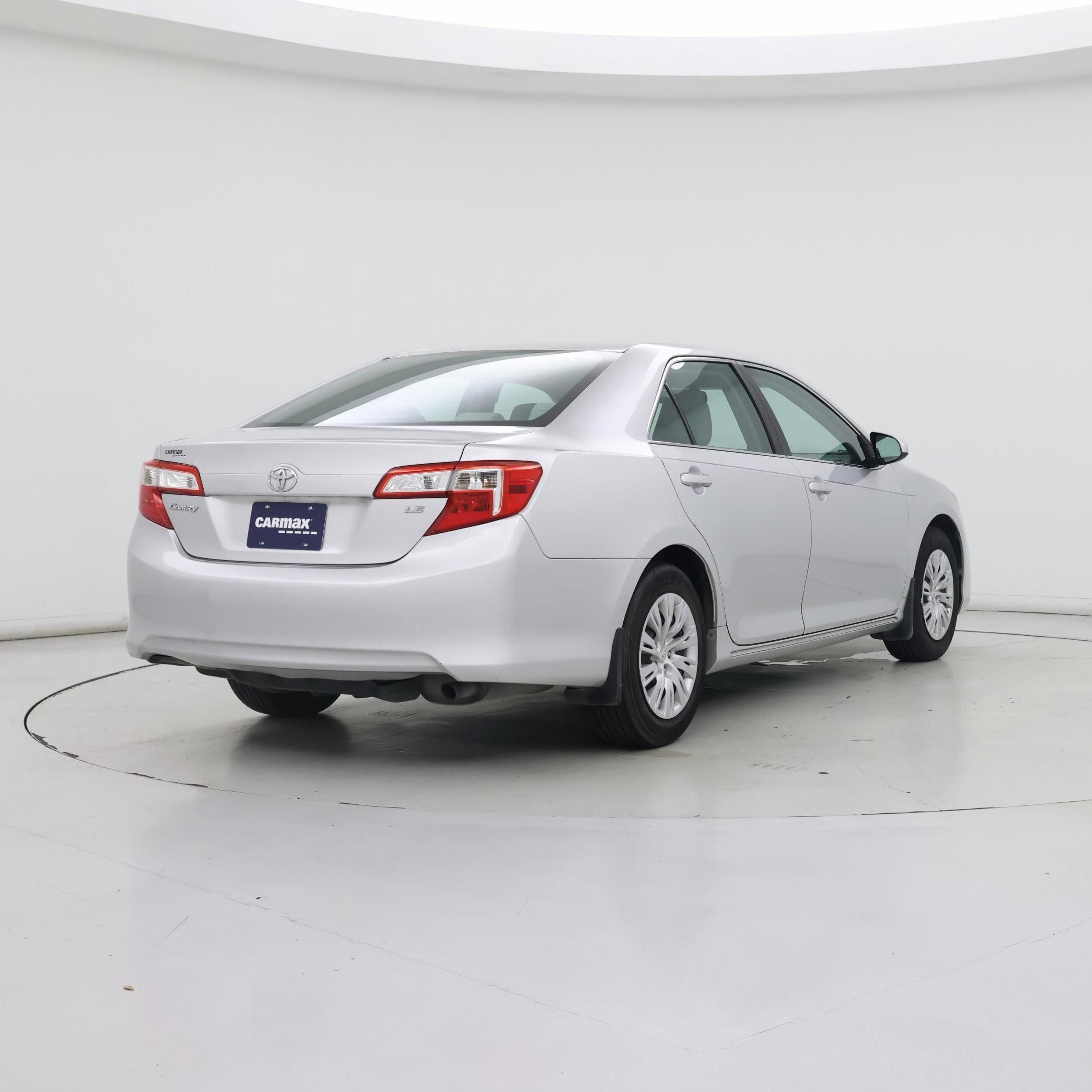 Thumbnail: 2014 Toyota Camry - 8