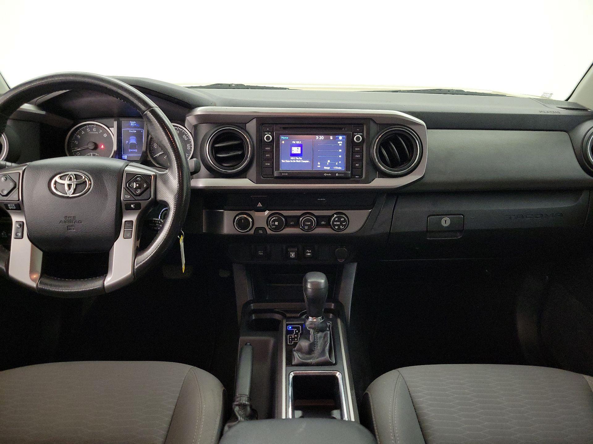 Thumbnail: 2019 Toyota Tacoma - 9