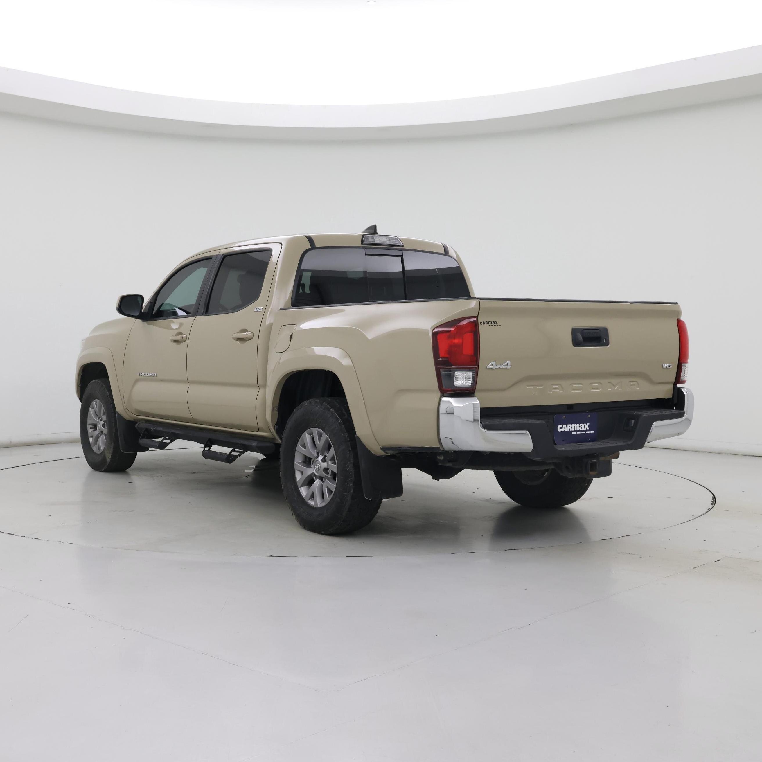 Thumbnail: 2019 Toyota Tacoma - 2