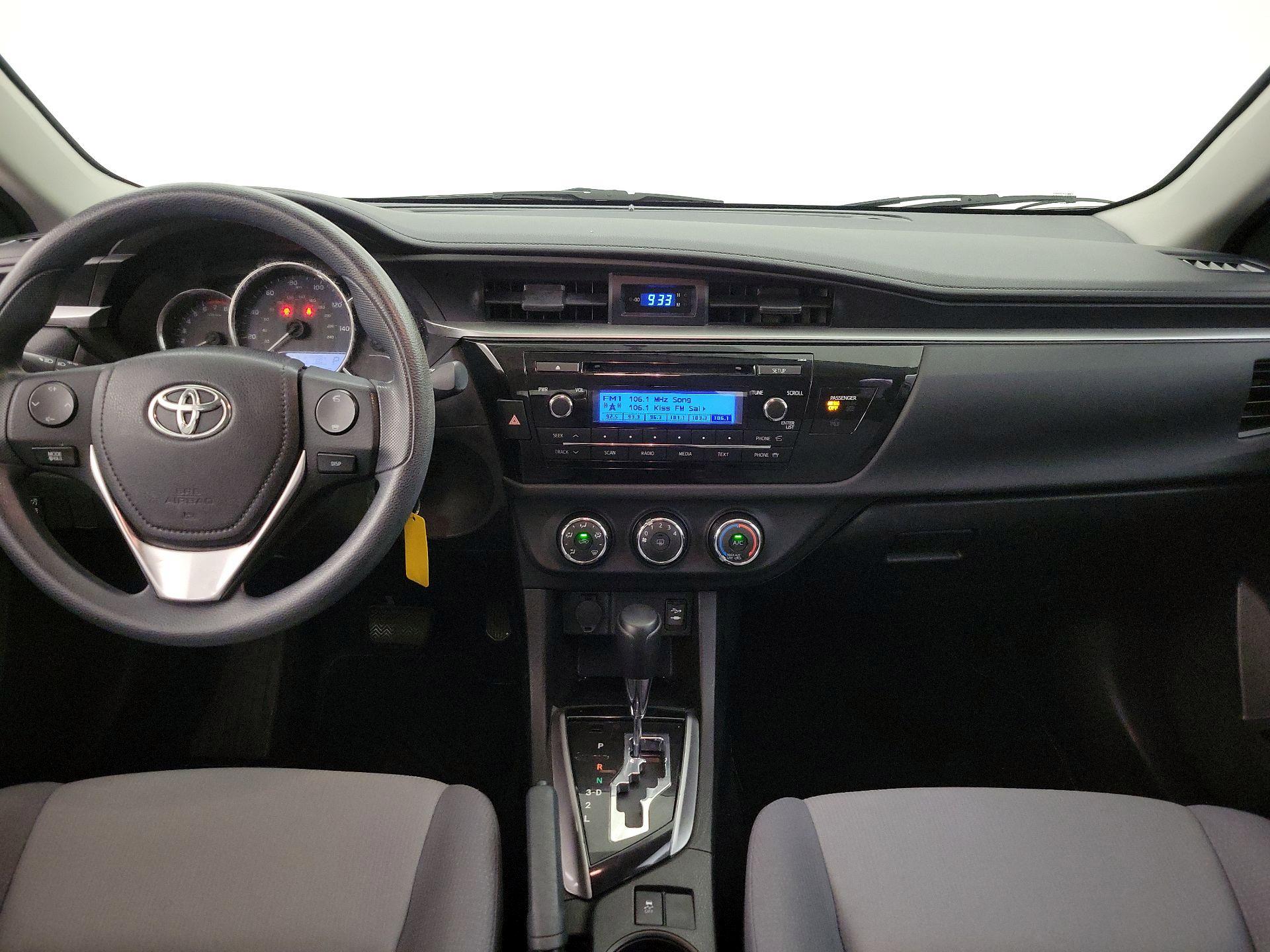 Thumbnail: 2014 Toyota Corolla - 9