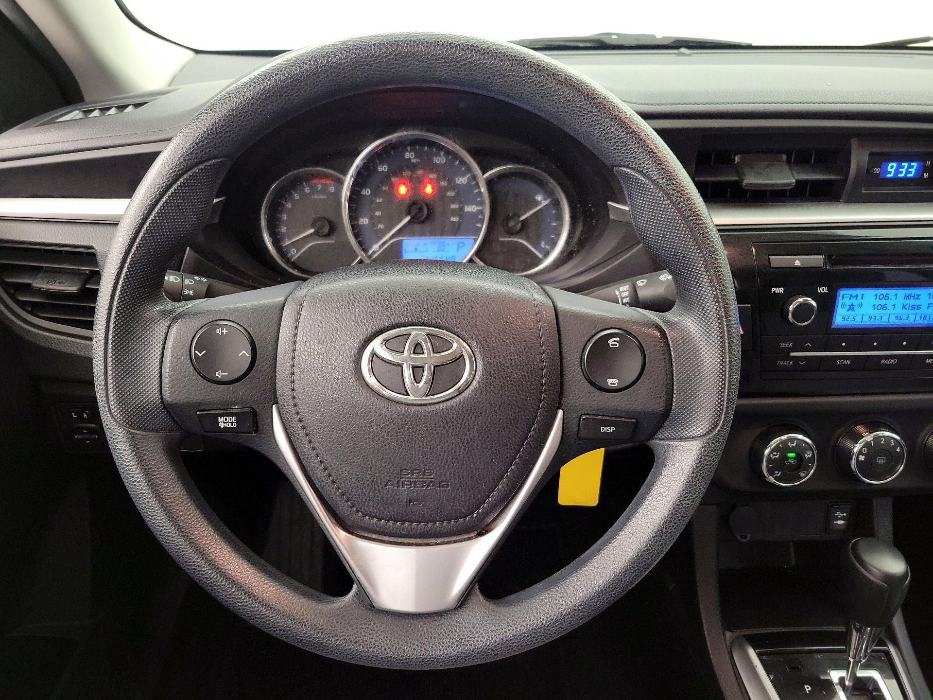 Thumbnail: 2014 Toyota Corolla - 10