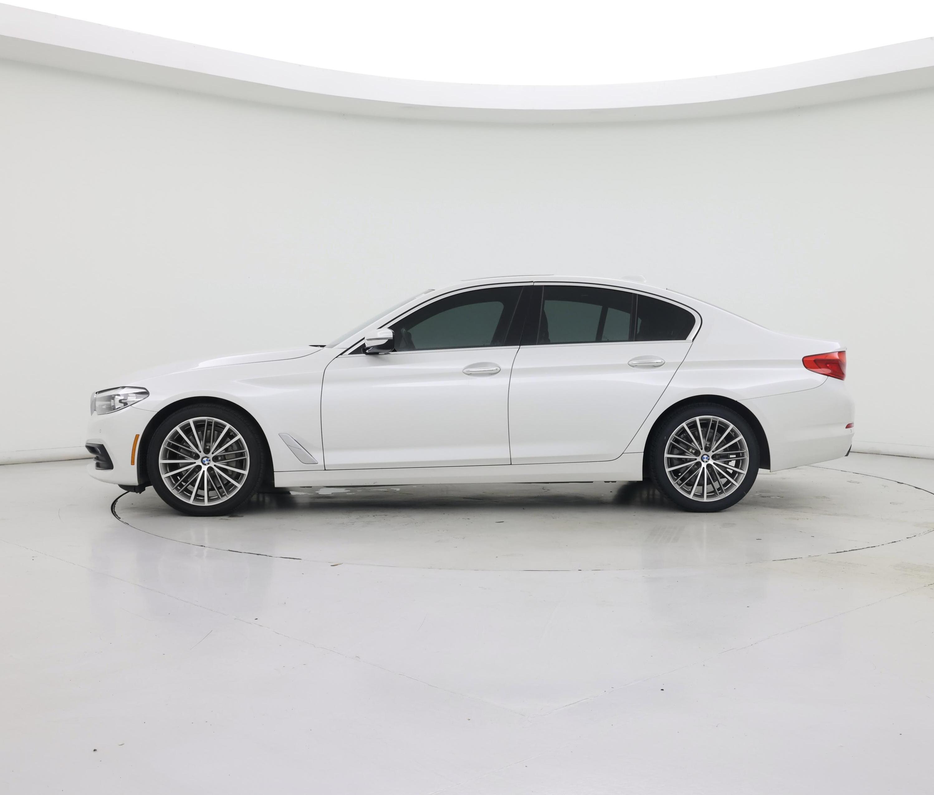 Thumbnail: 2018 BMW 5 Series - 3