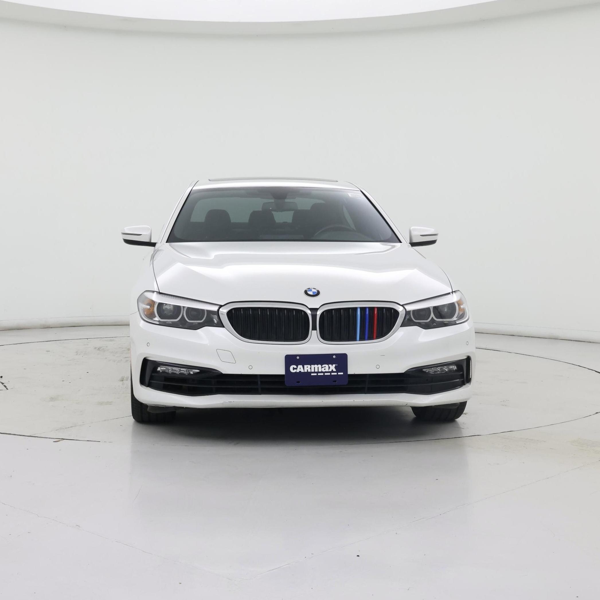 Thumbnail: 2018 BMW 5 Series - 5