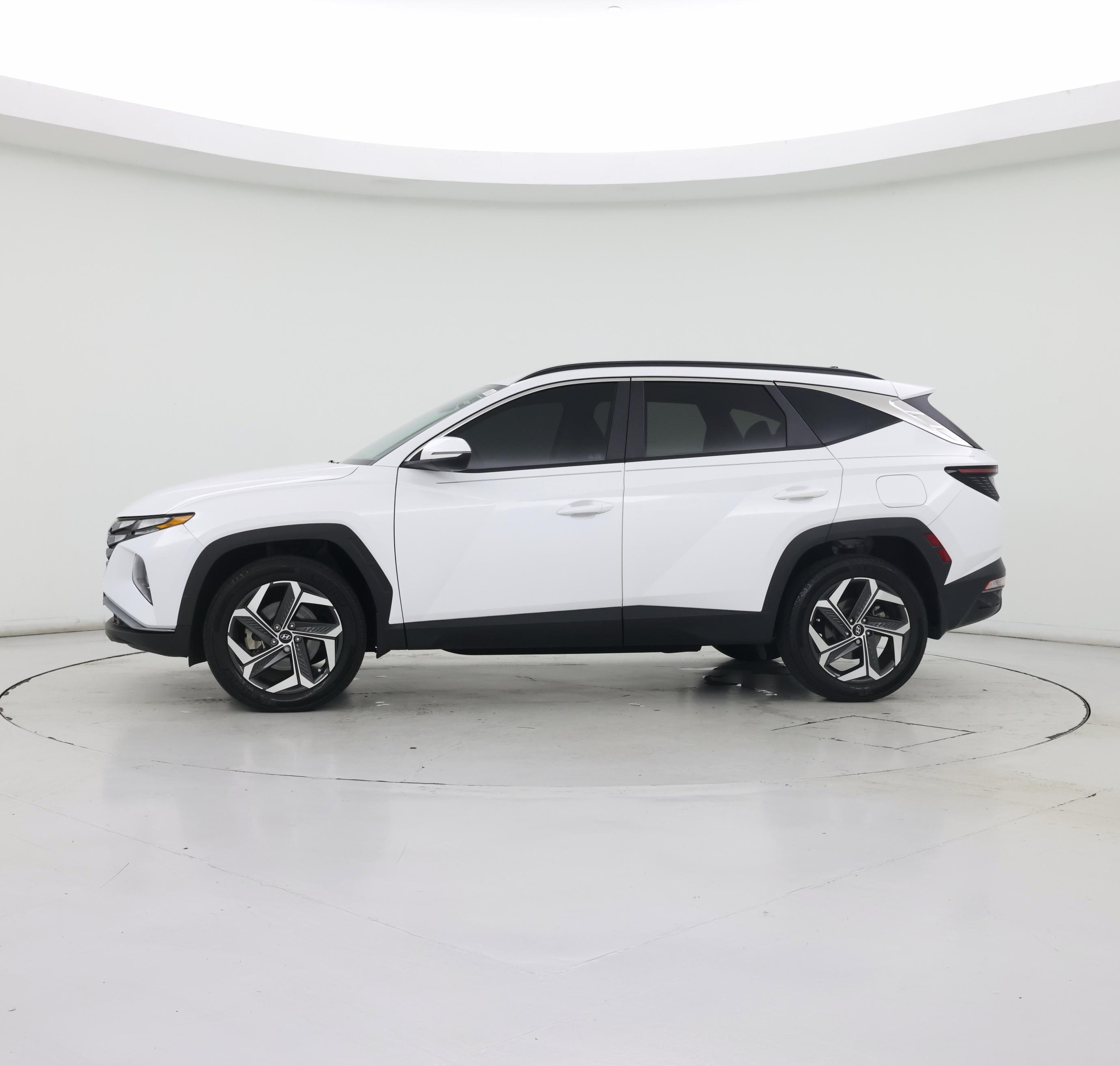 Thumbnail: 2022 Hyundai Tucson - 3