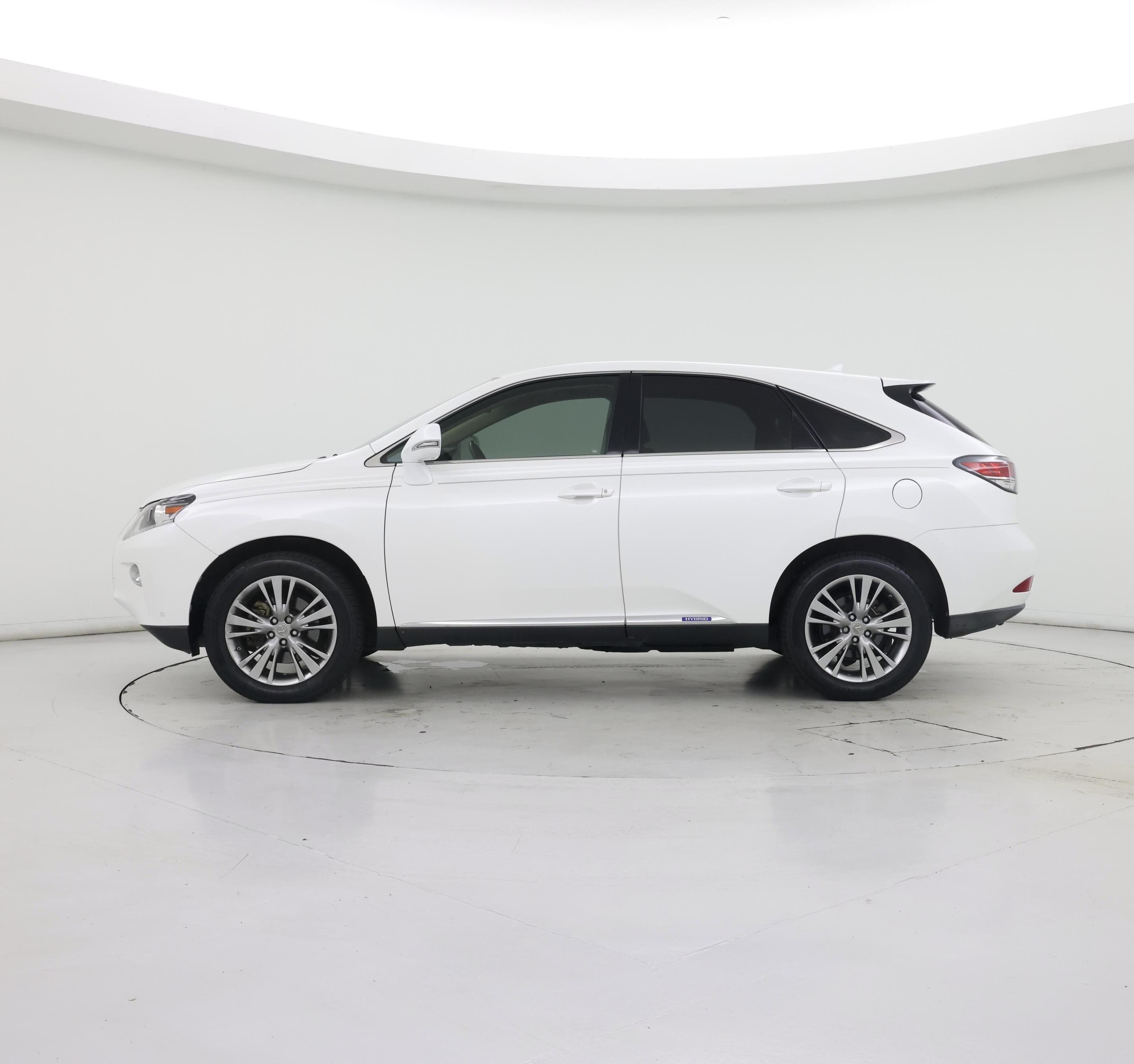 Thumbnail: 2013 Lexus RX - 3