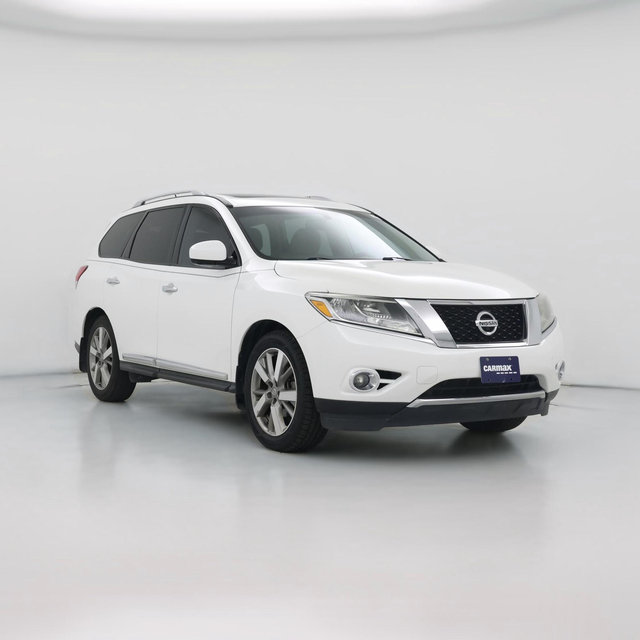 Thumbnail: 2016 Nissan Pathfinder - 1