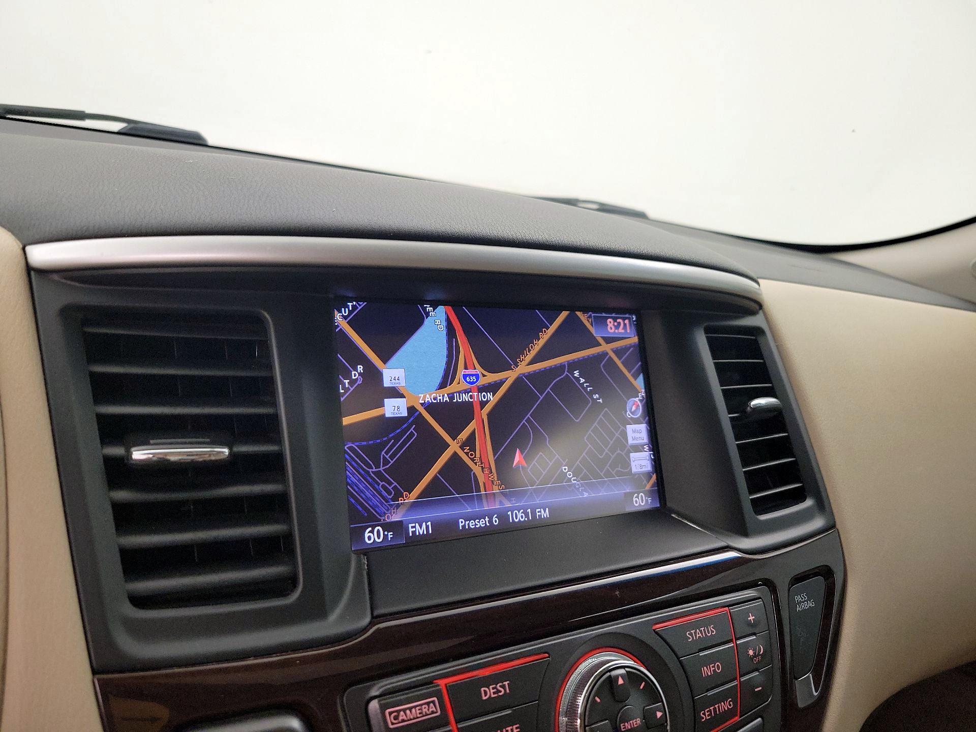 Thumbnail: 2016 Nissan Pathfinder - 14