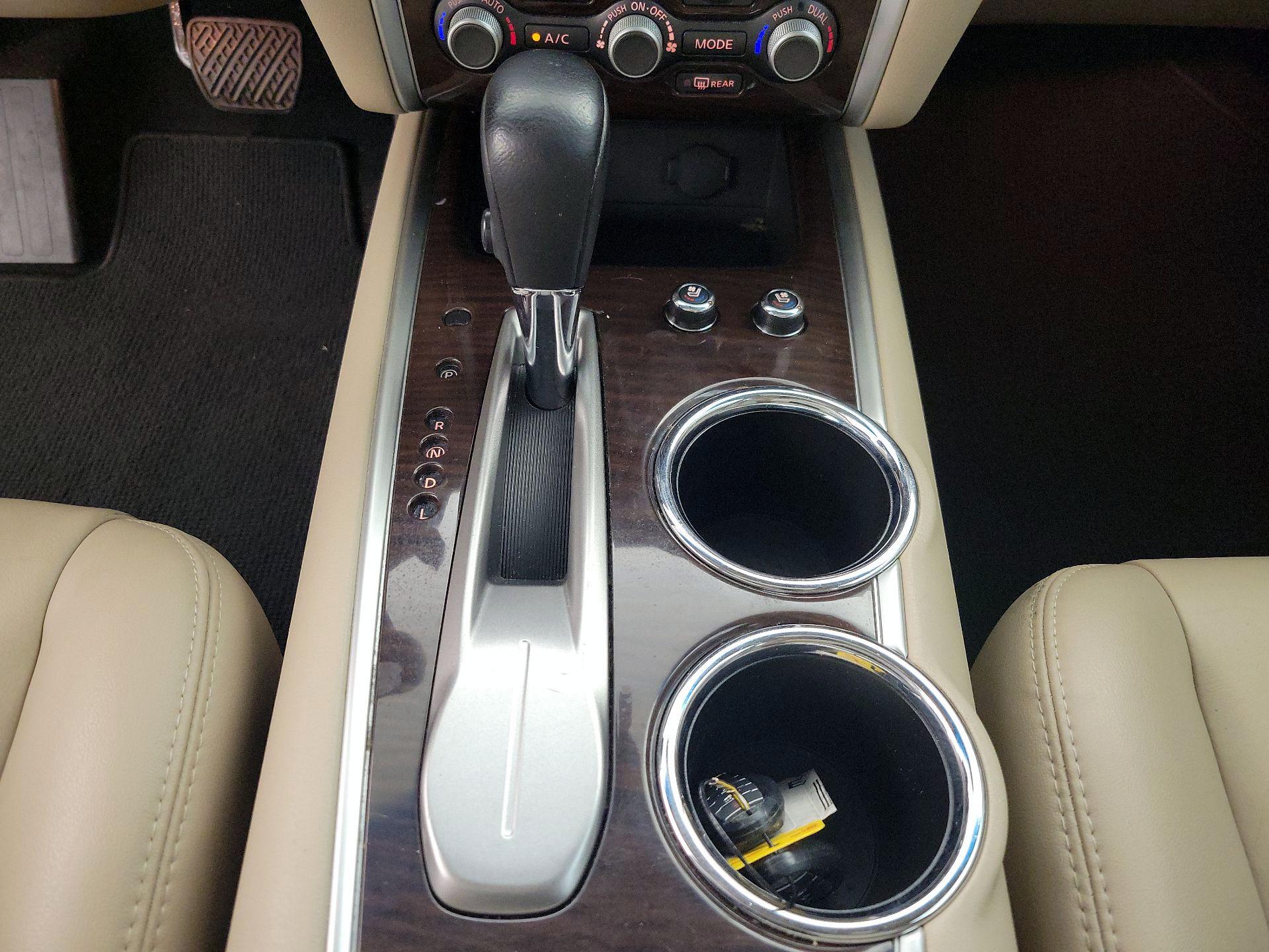Thumbnail: 2016 Nissan Pathfinder - 18
