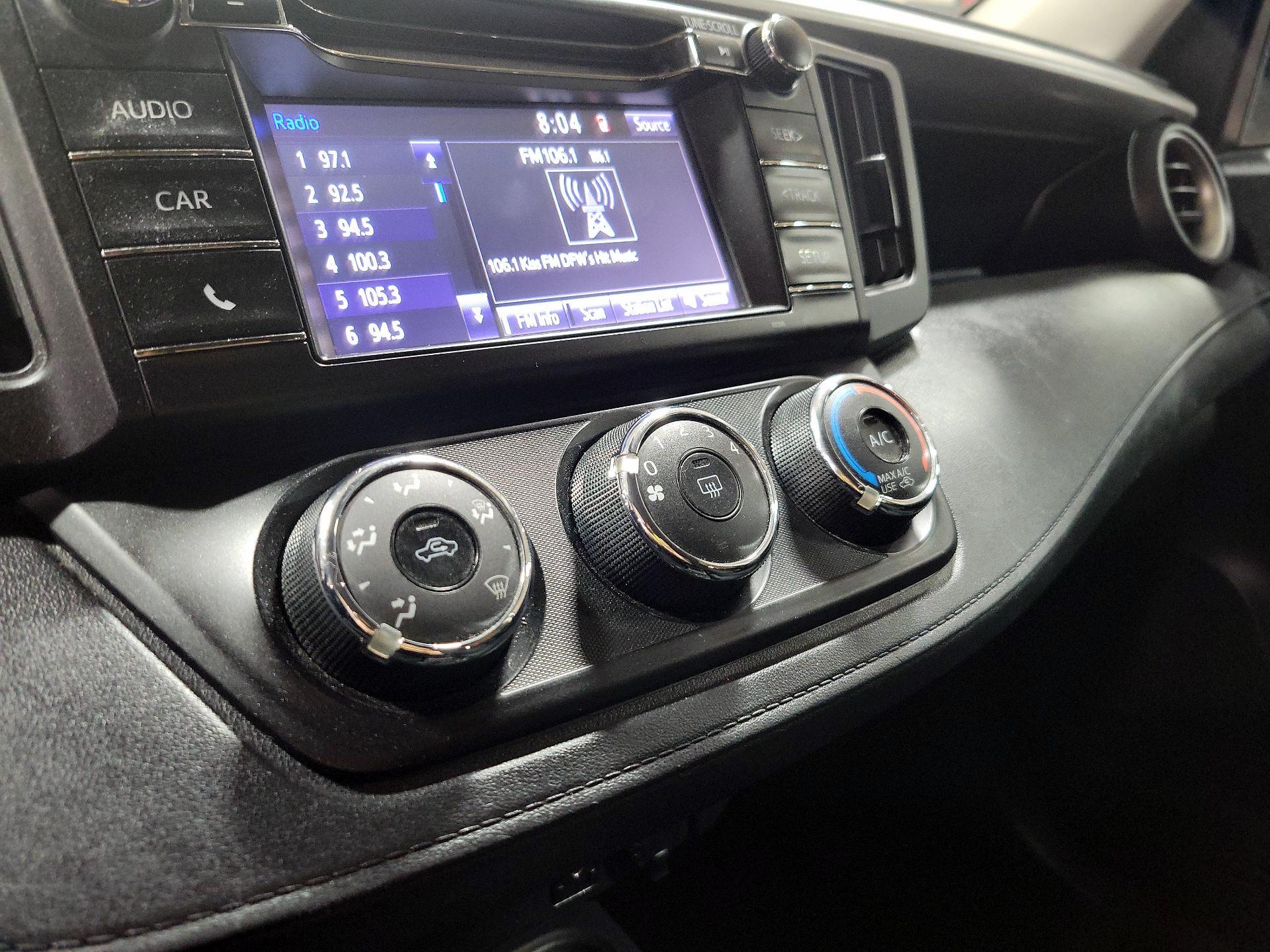 Thumbnail: 2017 Toyota RAV4 - 16