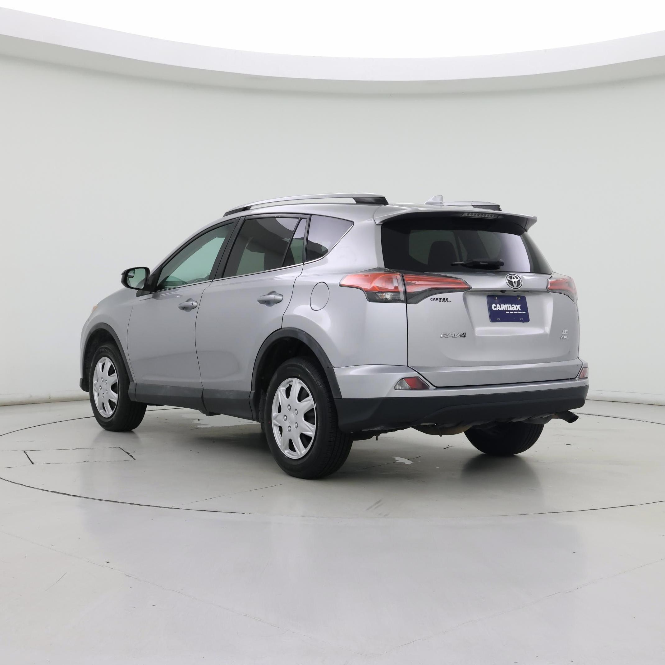 Thumbnail: 2017 Toyota RAV4 - 2