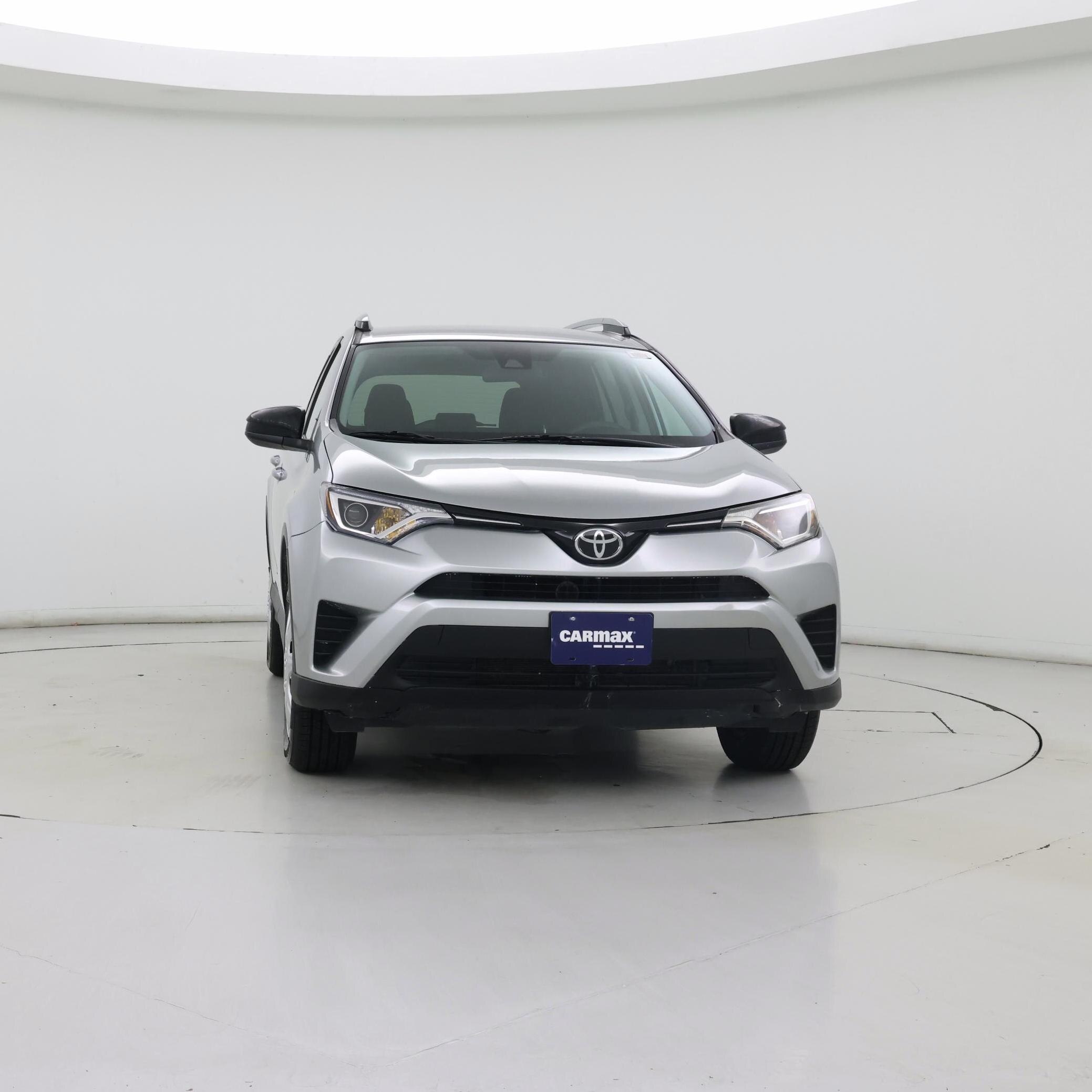 Thumbnail: 2017 Toyota RAV4 - 5