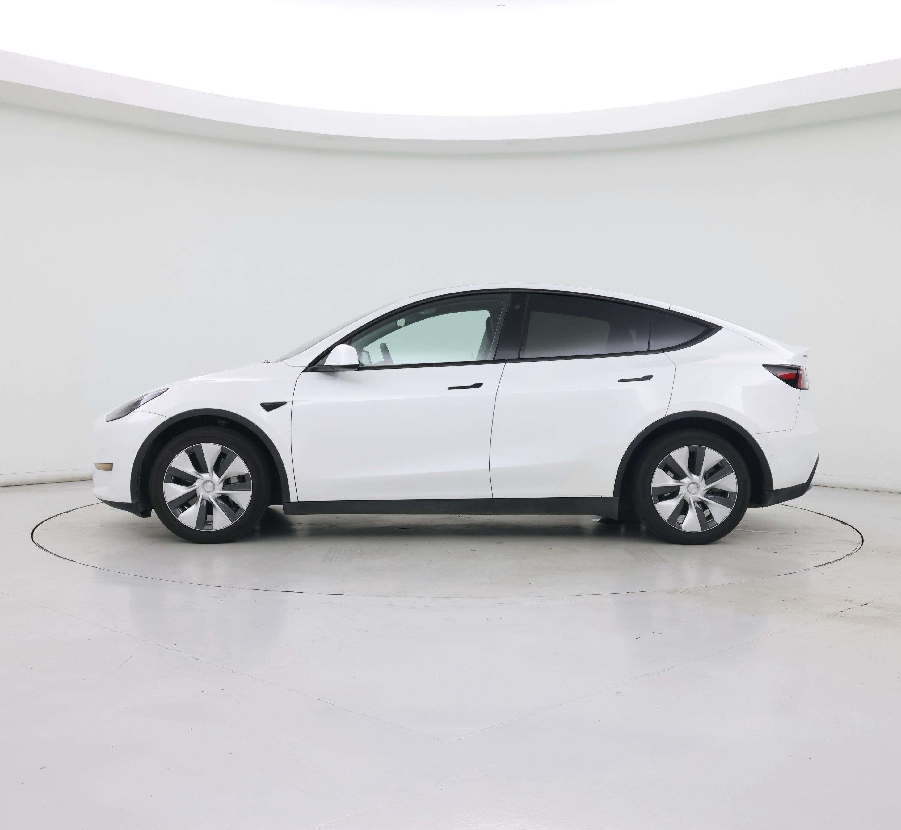 Thumbnail: 2022 Tesla Model Y - 3