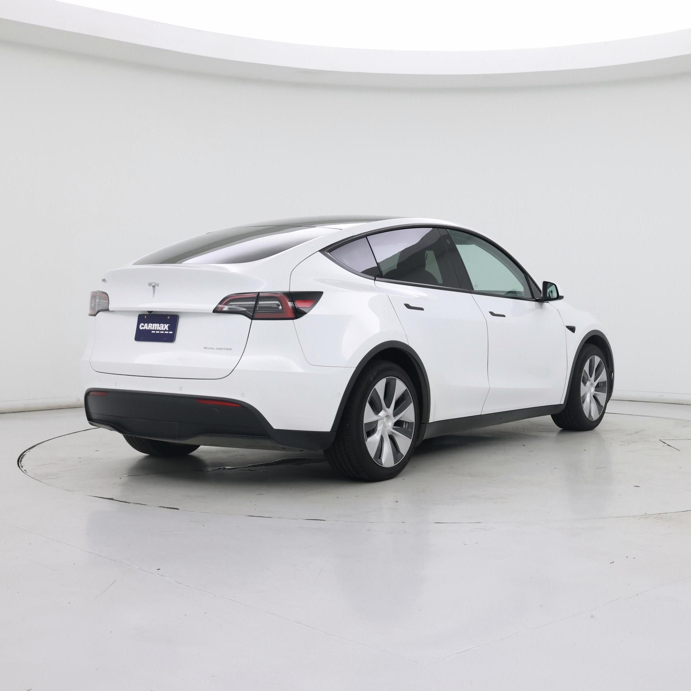 Thumbnail: 2022 Tesla Model Y - 8