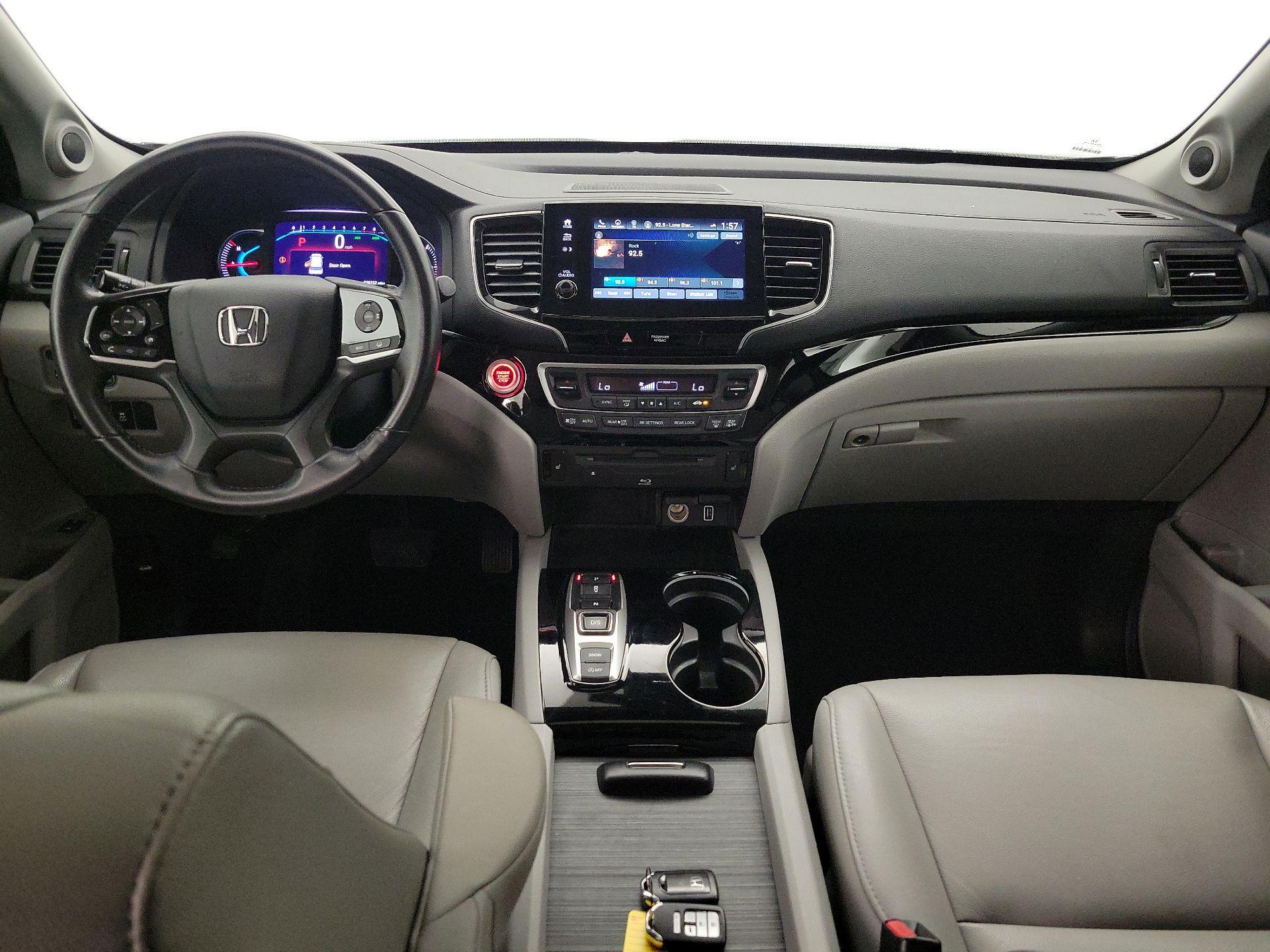 Thumbnail: 2019 Honda Pilot - 9