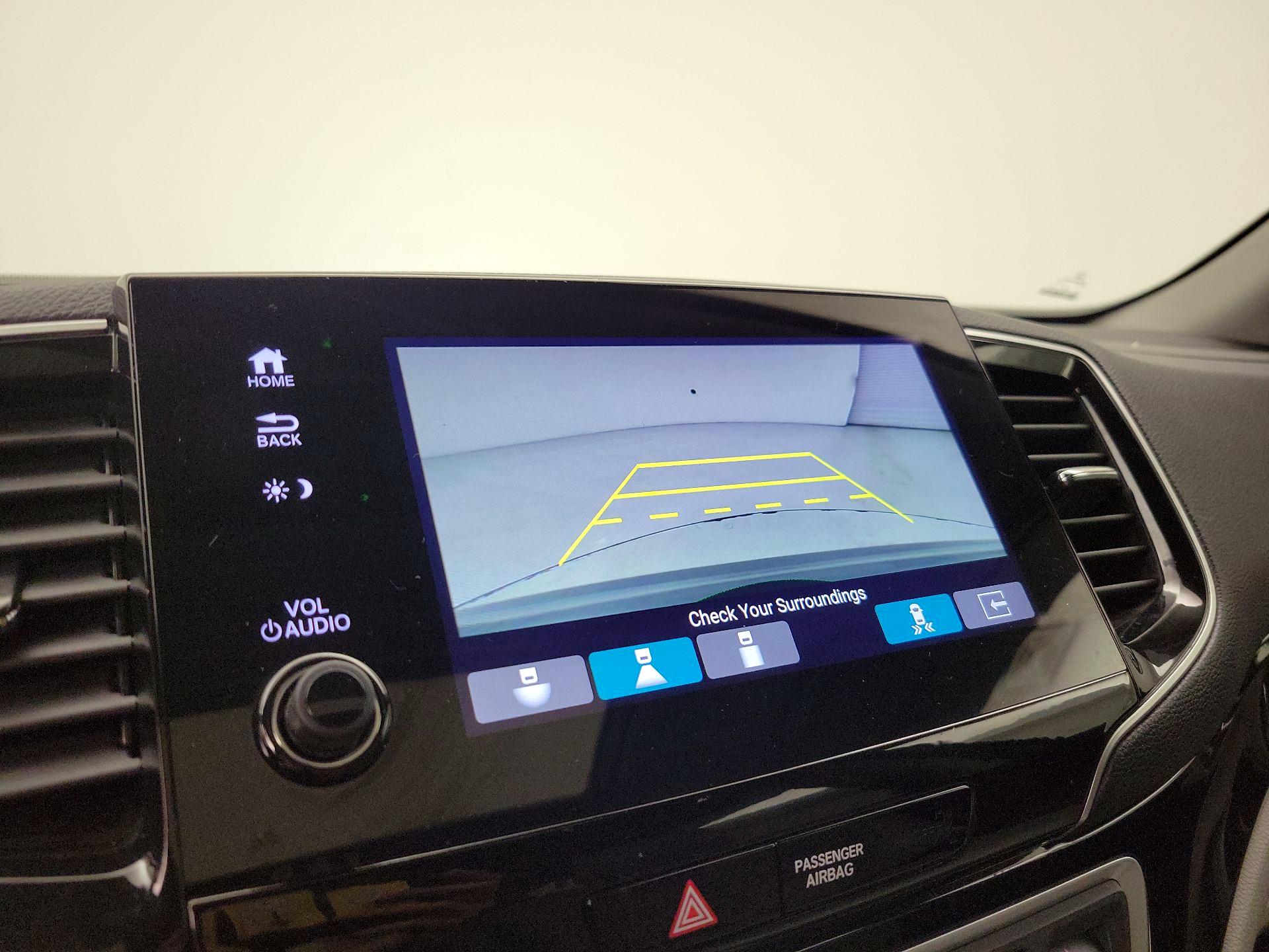 Thumbnail: 2019 Honda Pilot - 14