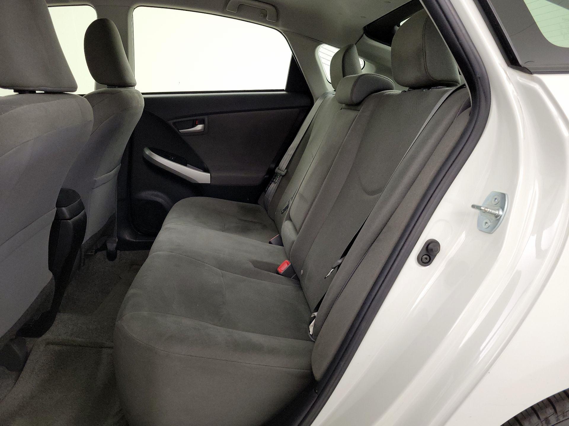 Thumbnail: 2014 Toyota Prius - 17