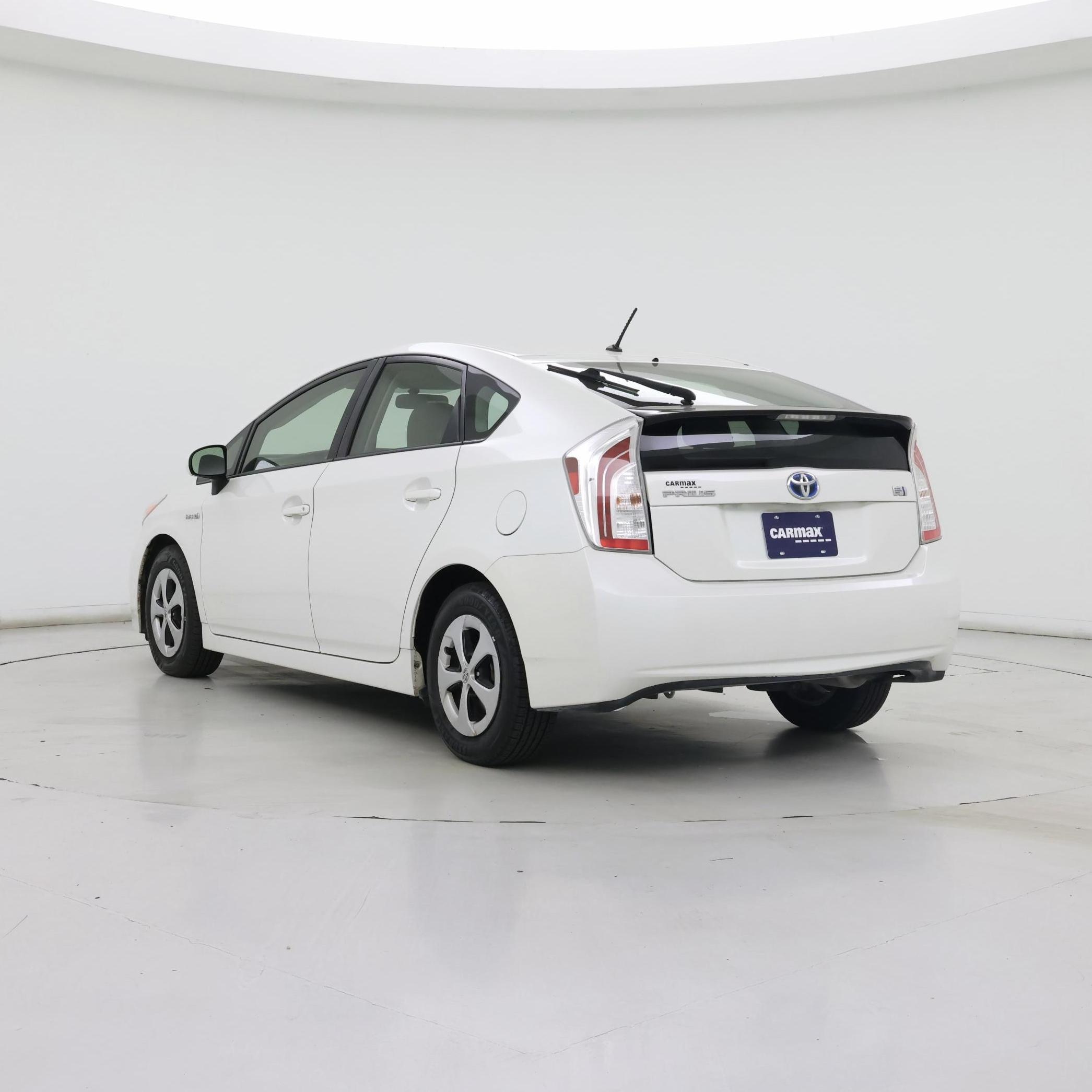 Thumbnail: 2014 Toyota Prius - 2