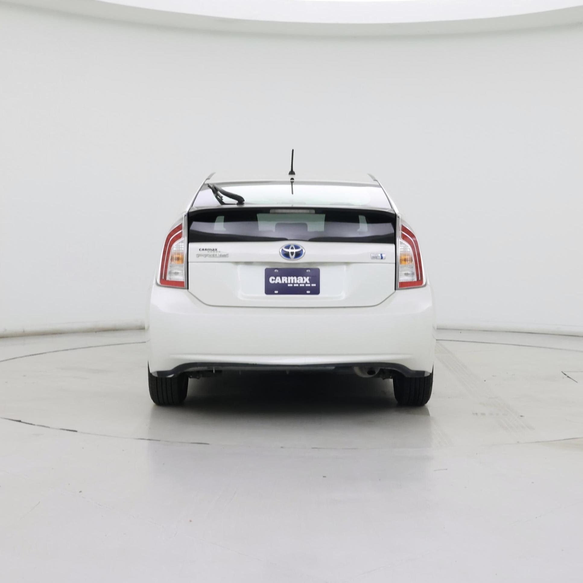 Thumbnail: 2014 Toyota Prius - 6