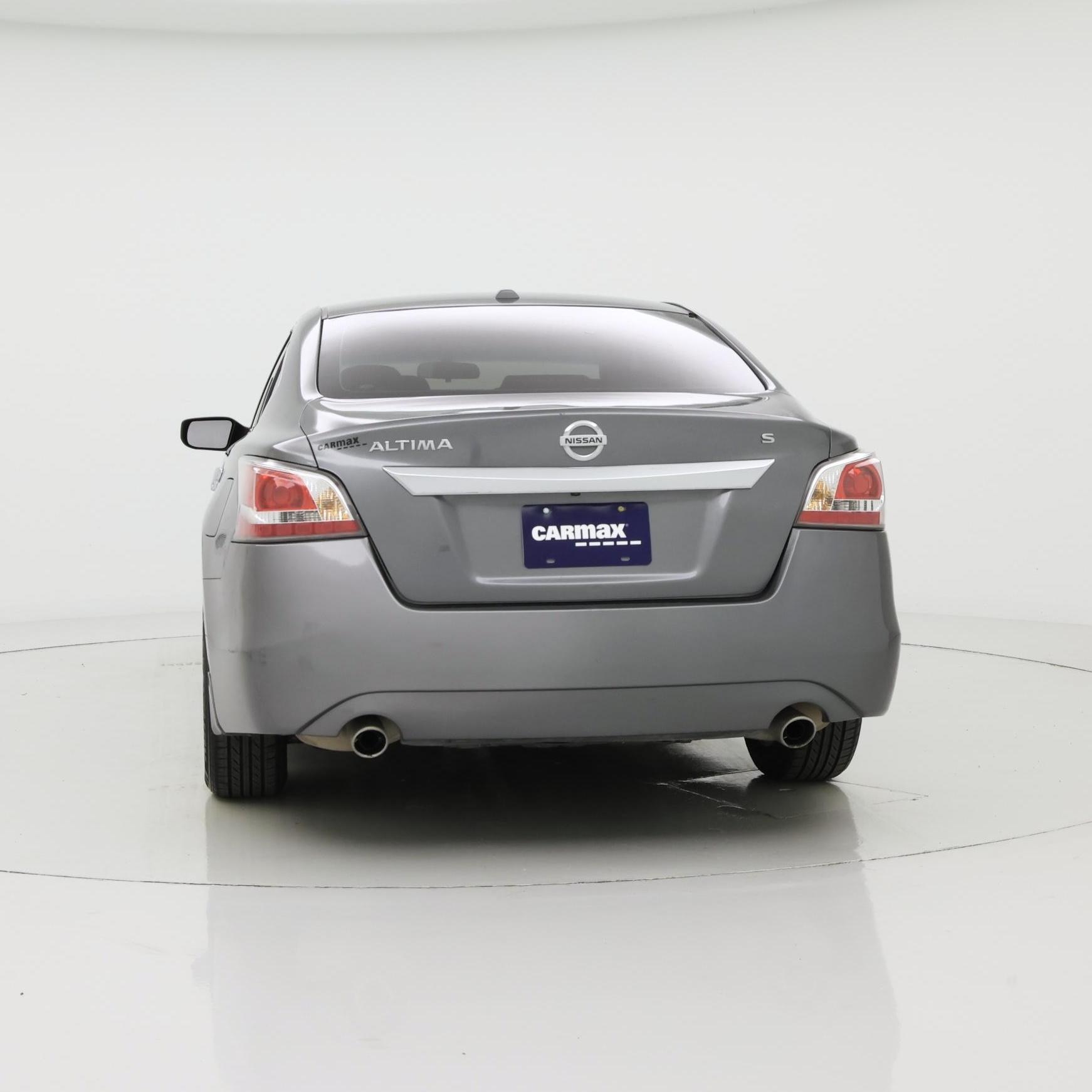 Thumbnail: 2015 Nissan Altima - 6