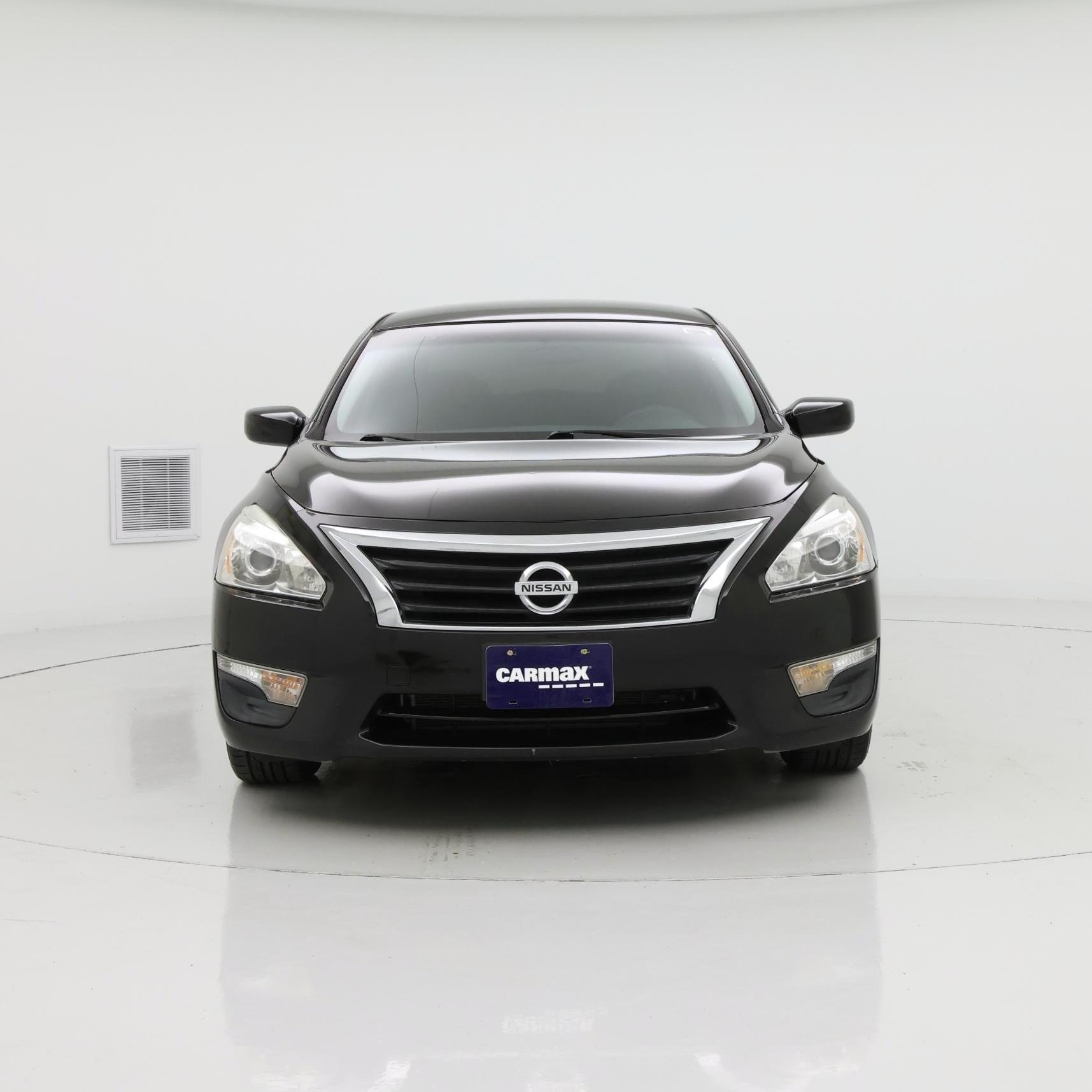 Thumbnail: 2015 Nissan Altima - 5