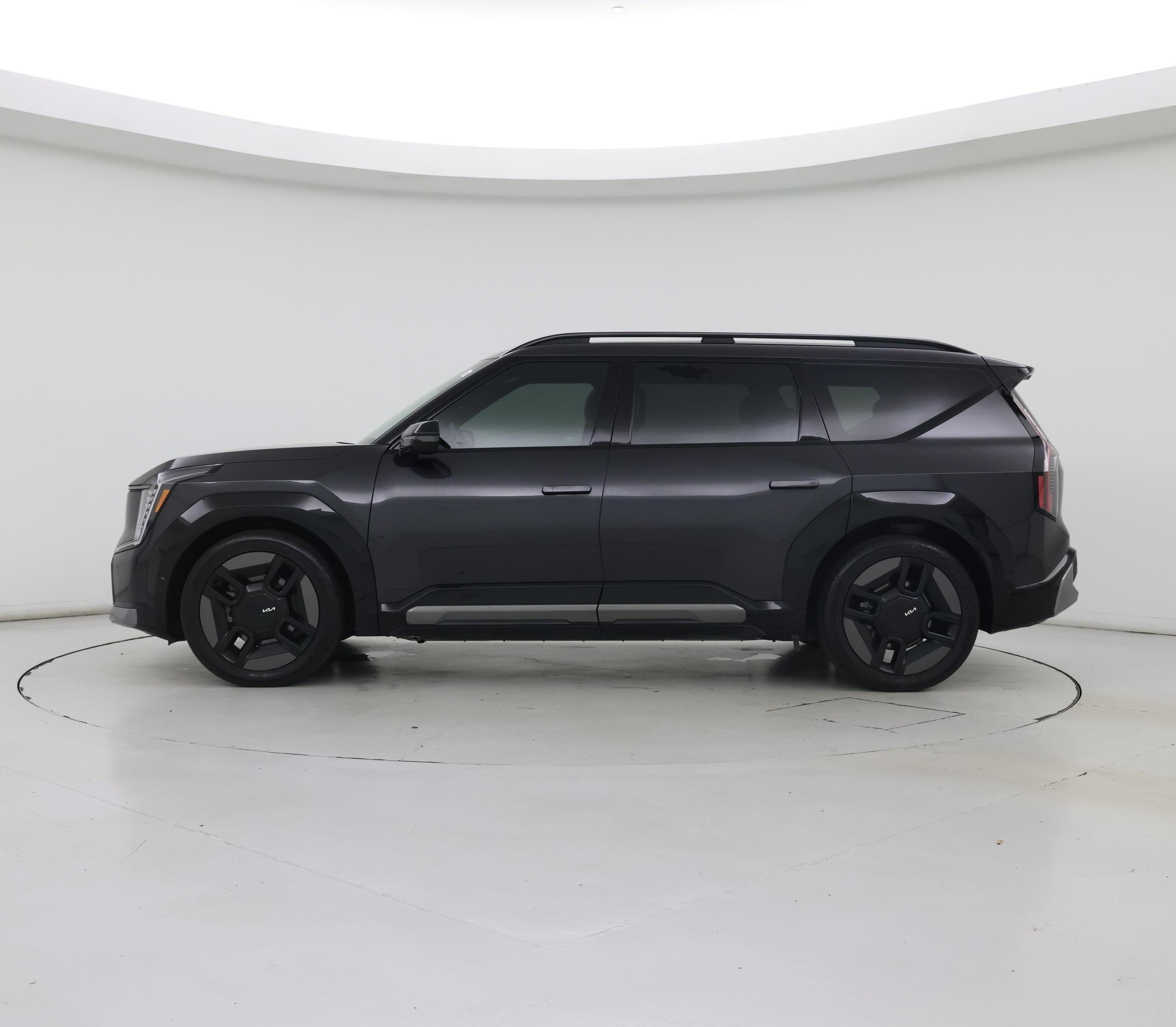 Thumbnail: 2024 Kia EV9 - 3