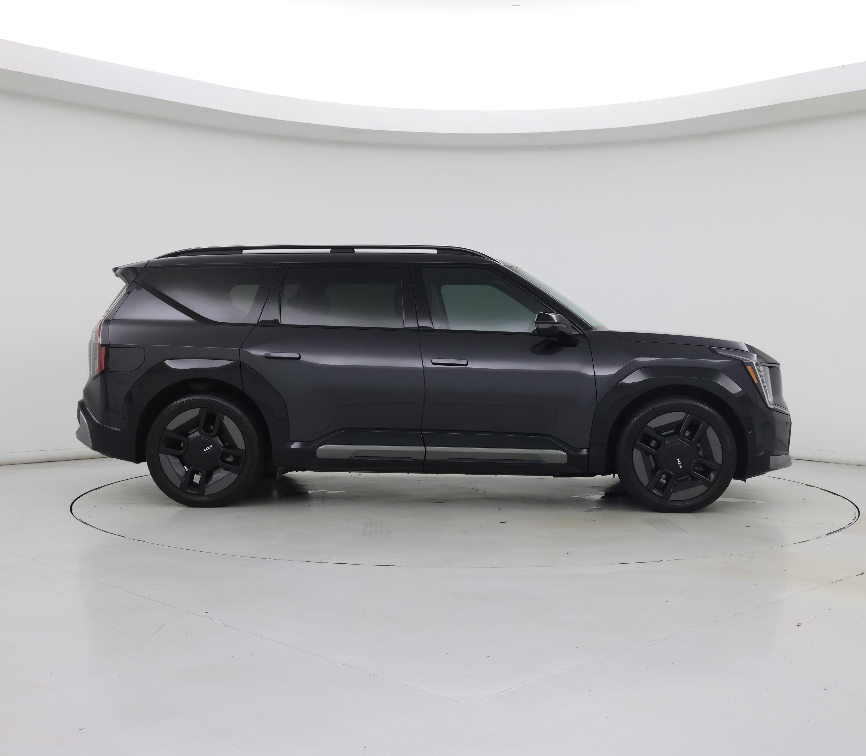 Thumbnail: 2024 Kia EV9 - 7