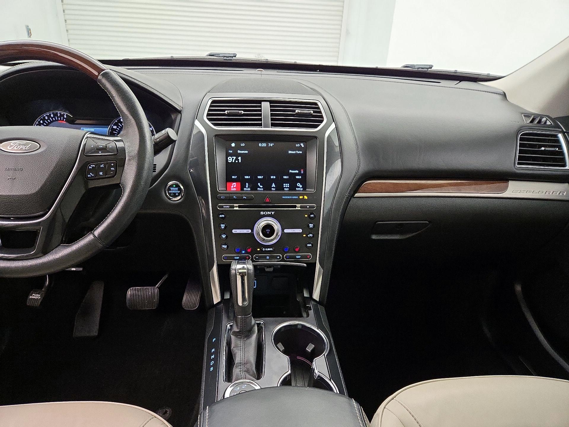 Thumbnail: 2018 Ford Explorer - 9