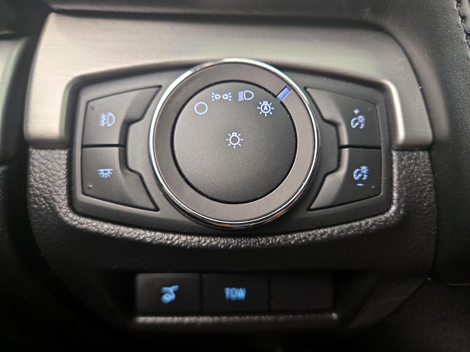 Thumbnail: 2018 Ford Explorer - 13