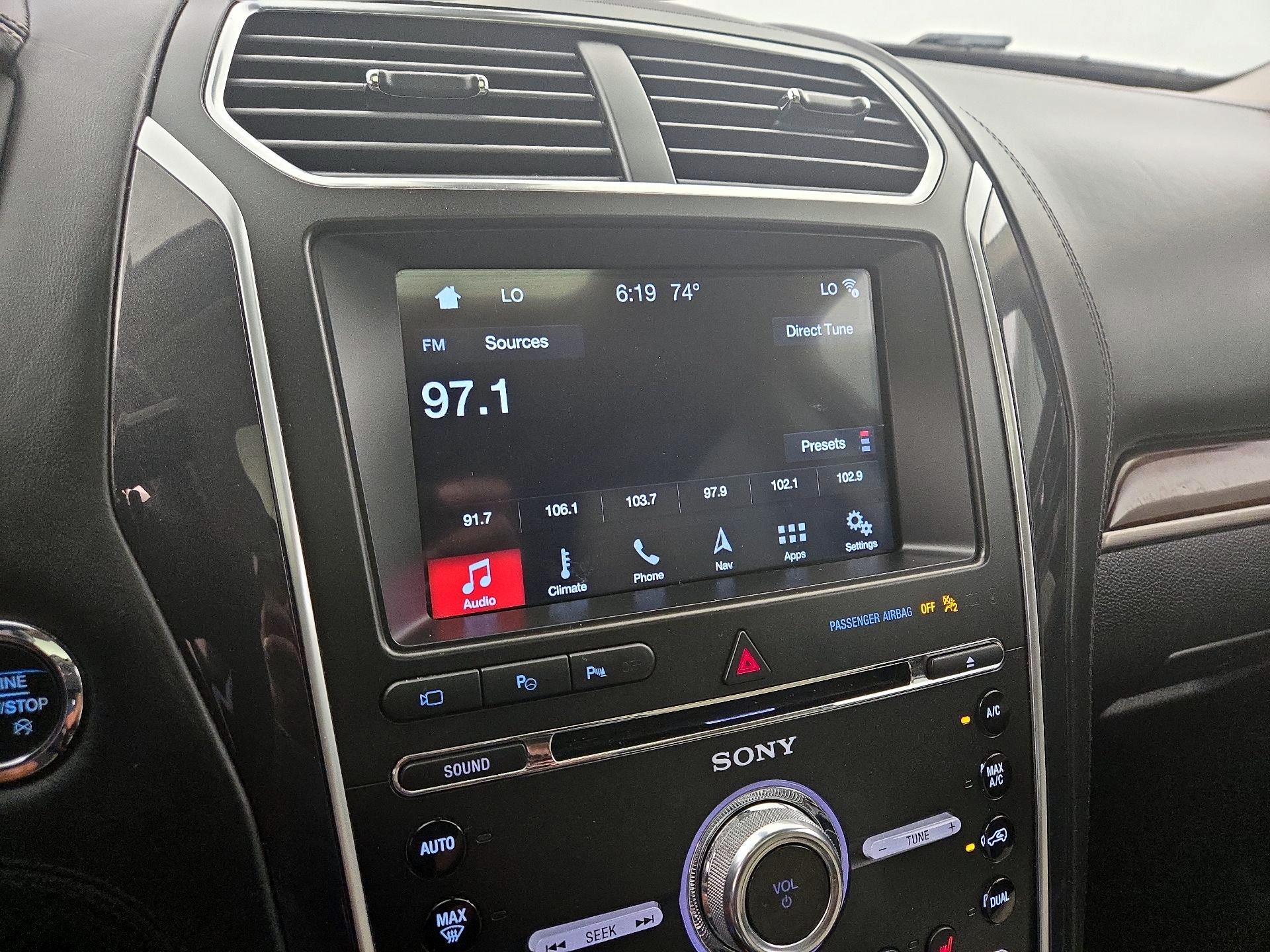 Thumbnail: 2018 Ford Explorer - 16