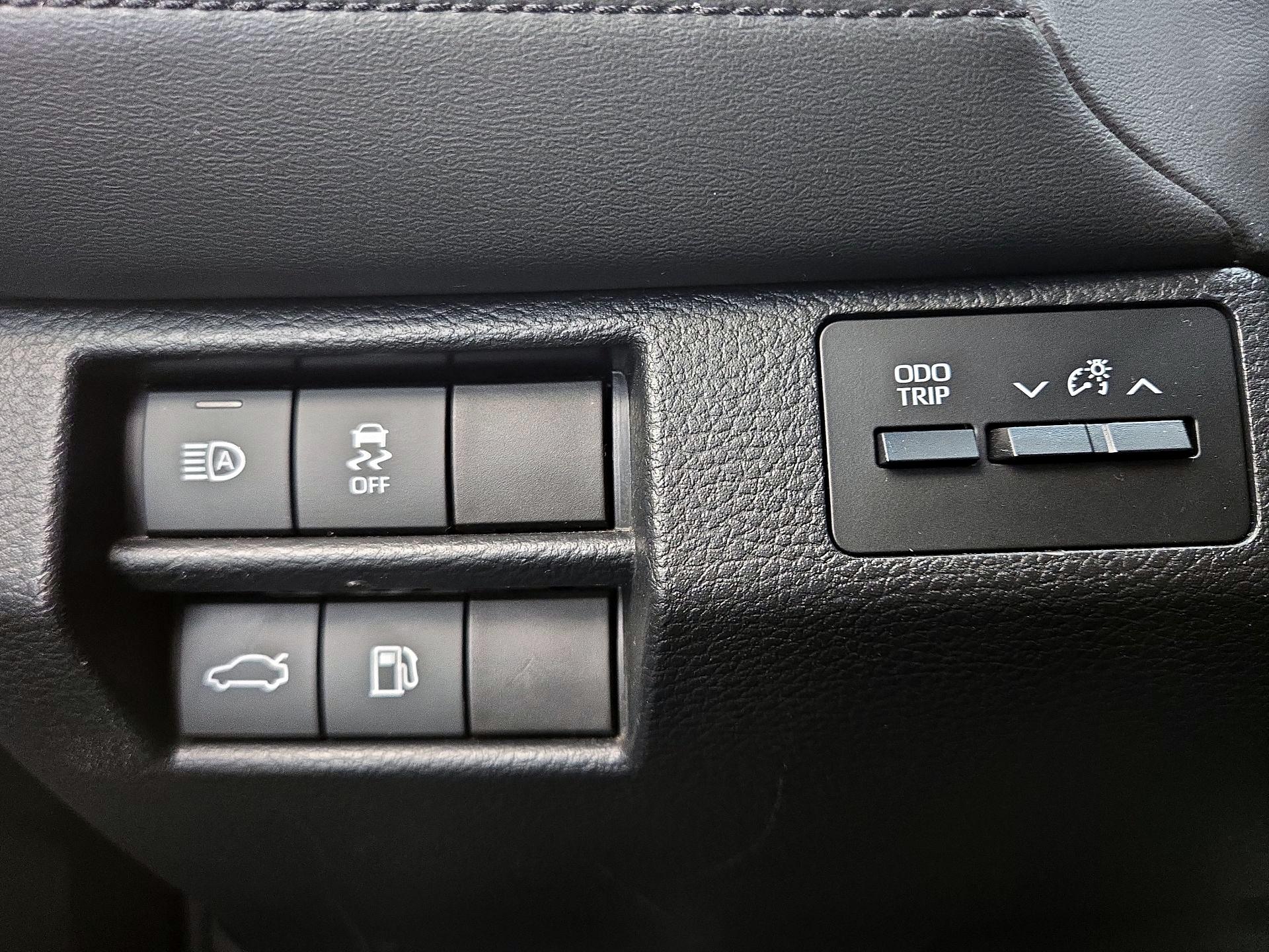 Thumbnail: 2019 Toyota Avalon - 13