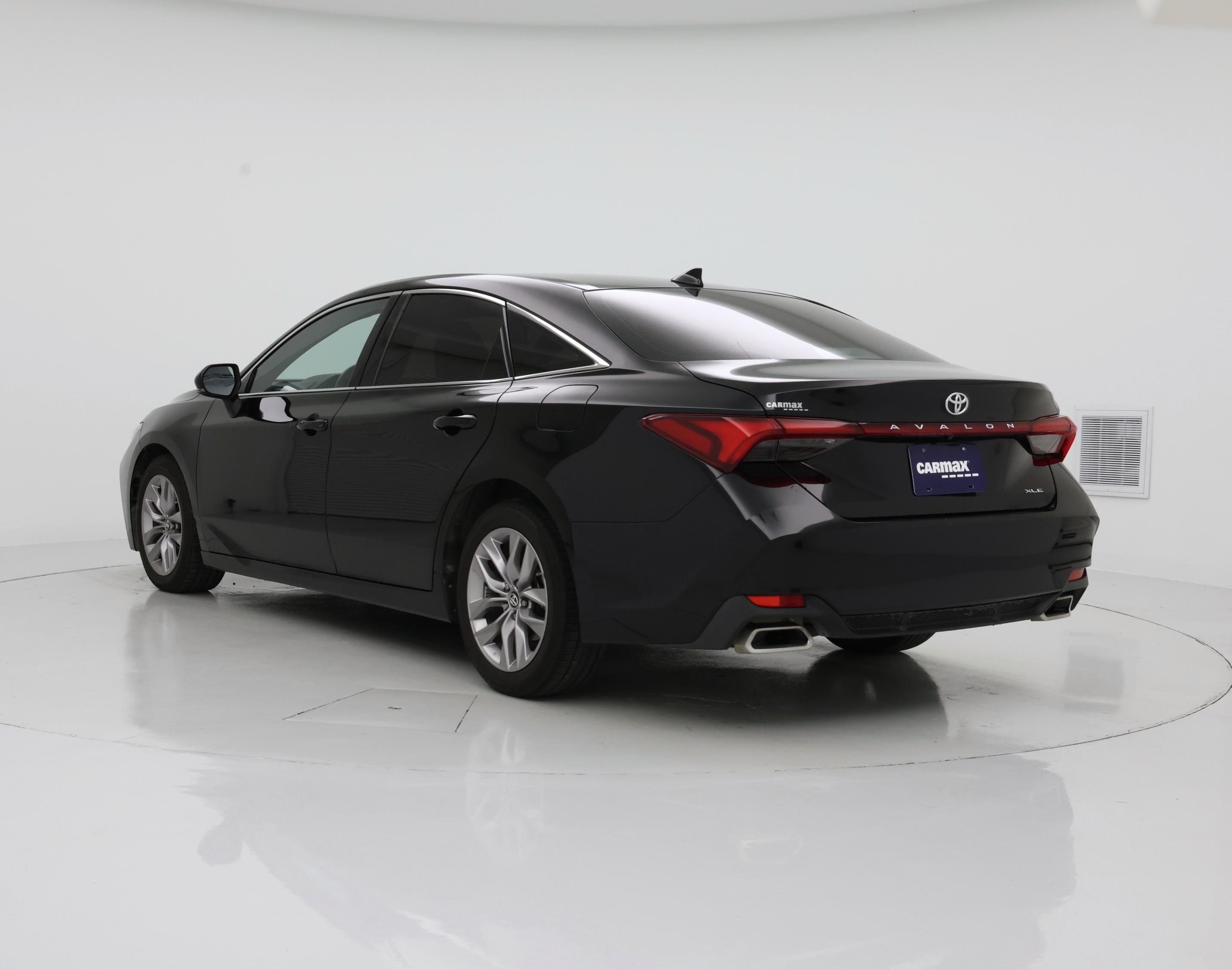 Thumbnail: 2019 Toyota Avalon - 2