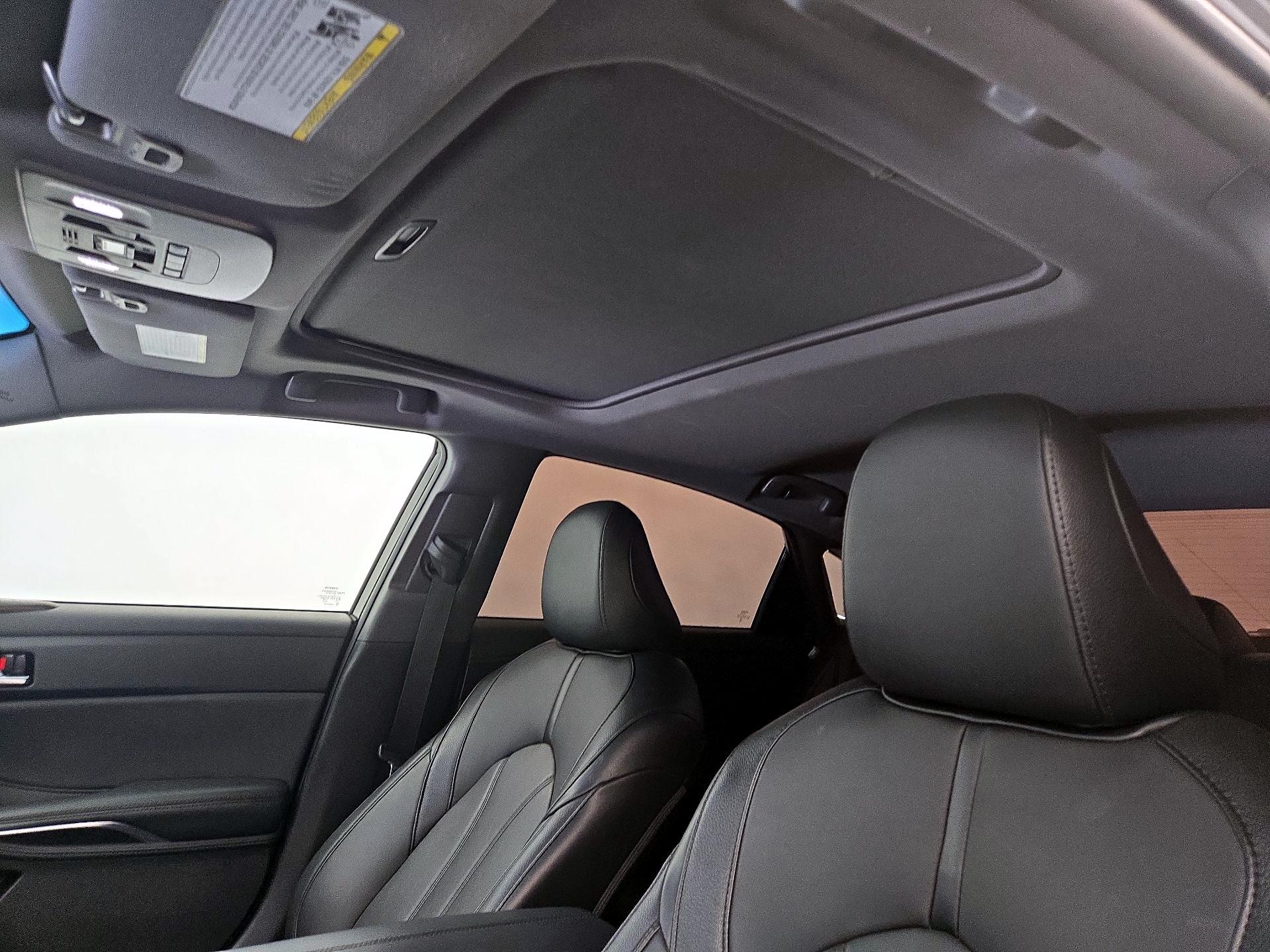 Thumbnail: 2019 Toyota Avalon - 19