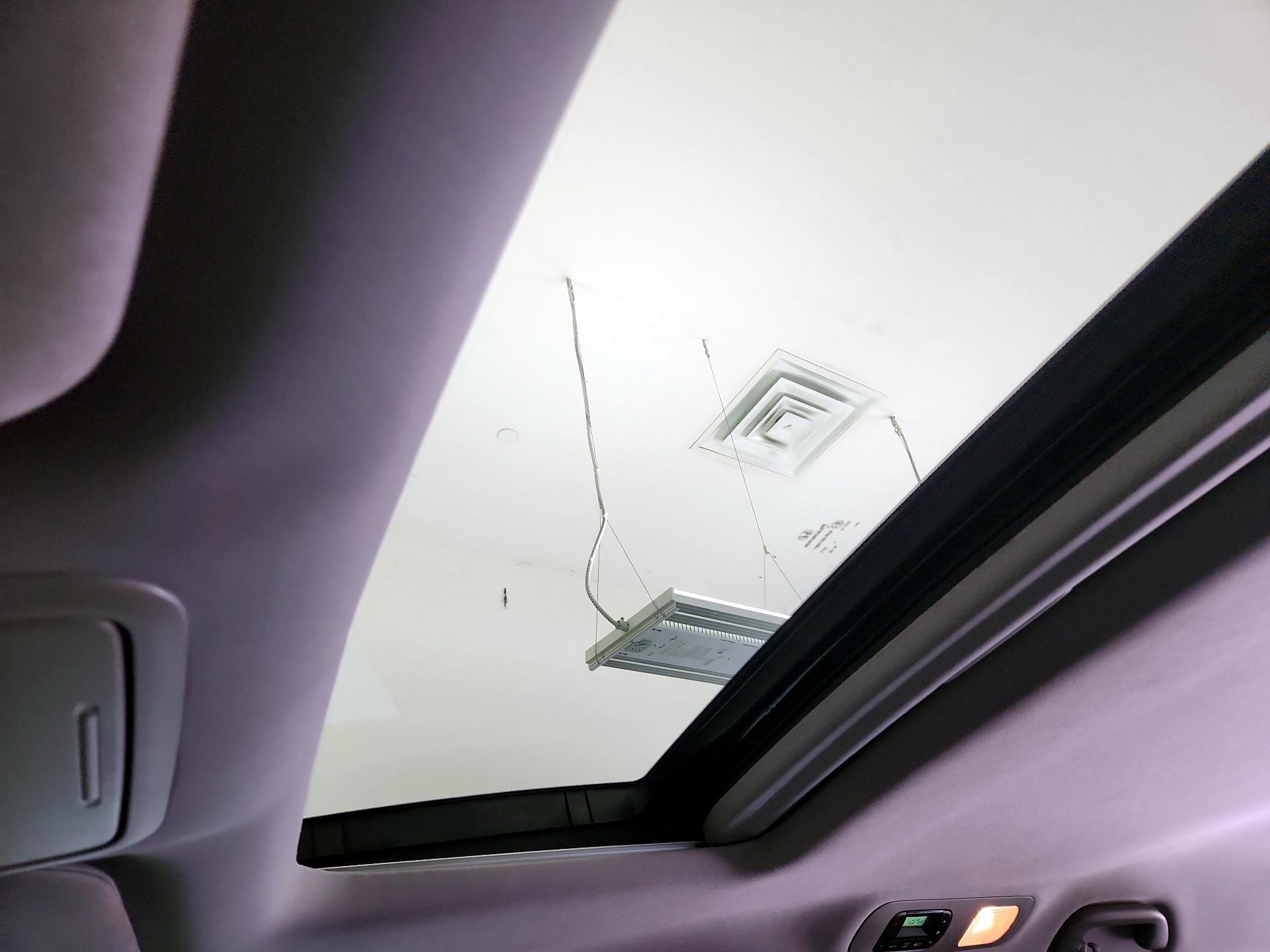 Thumbnail: 2019 Honda Odyssey - 19