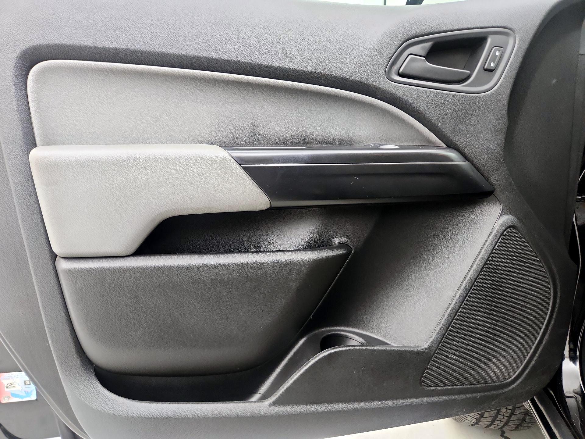 Thumbnail: 2021 Chevrolet Colorado - 12